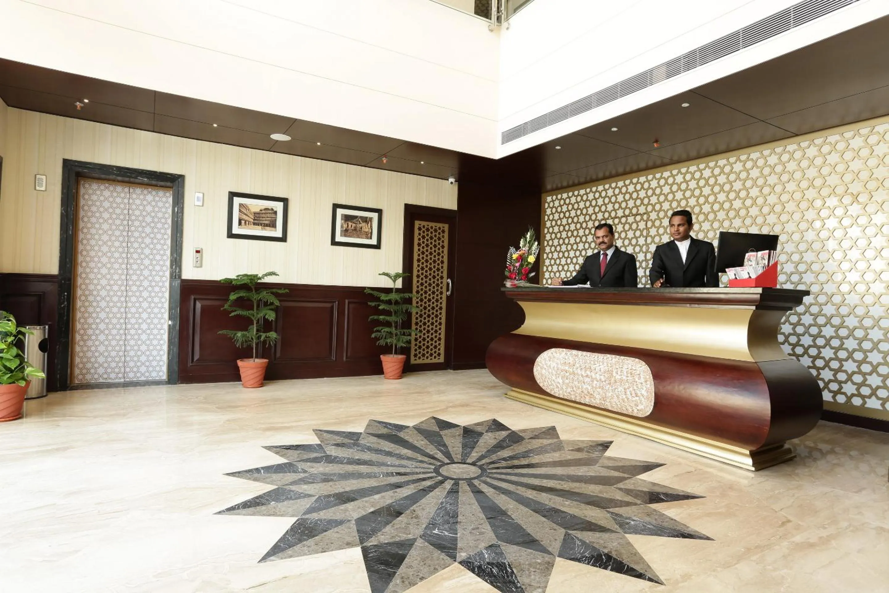 Lobby or reception in Comfort Inn Sapphire
