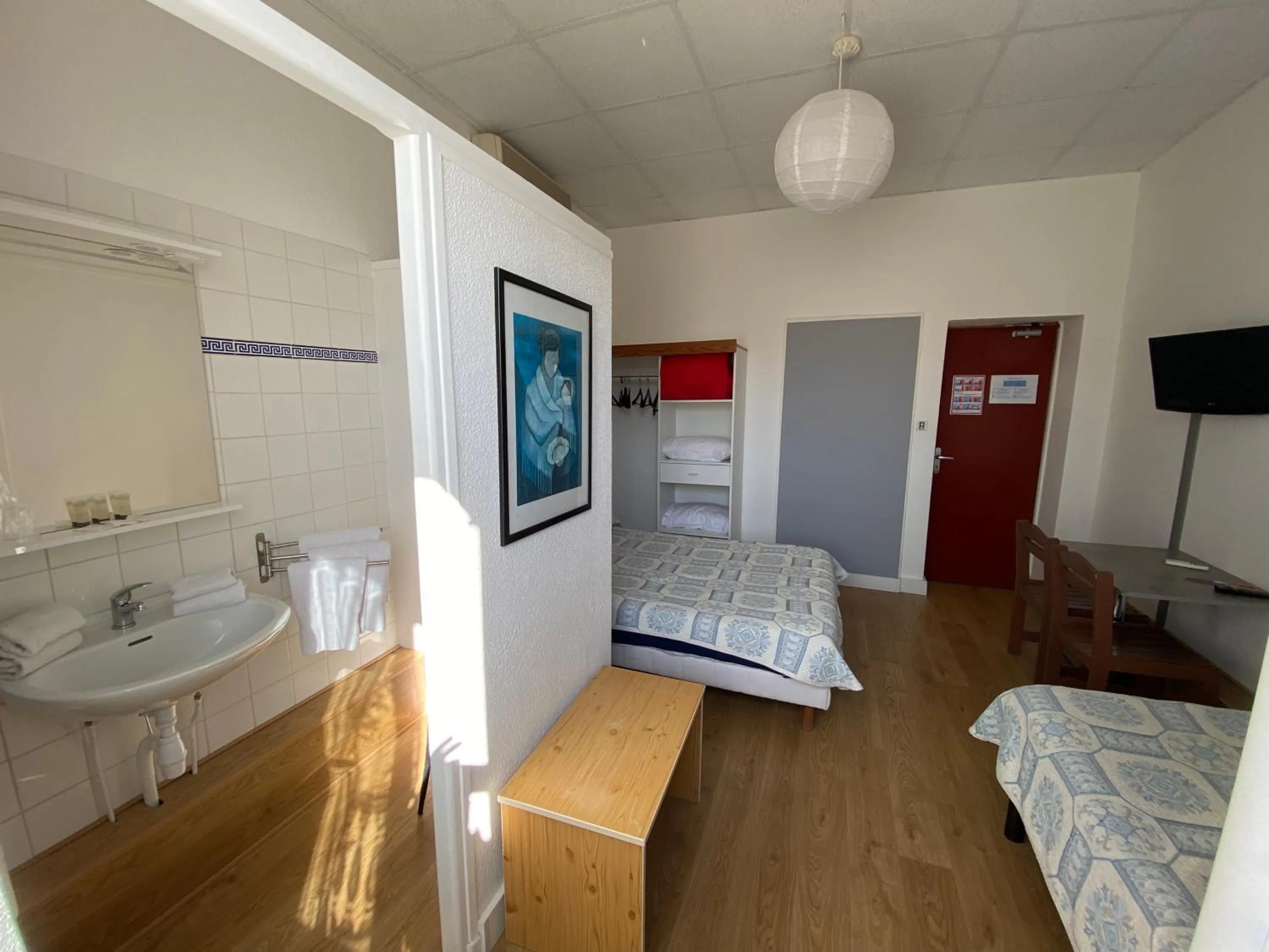 Bed in Hôtel Belle Vue d'Angleterre