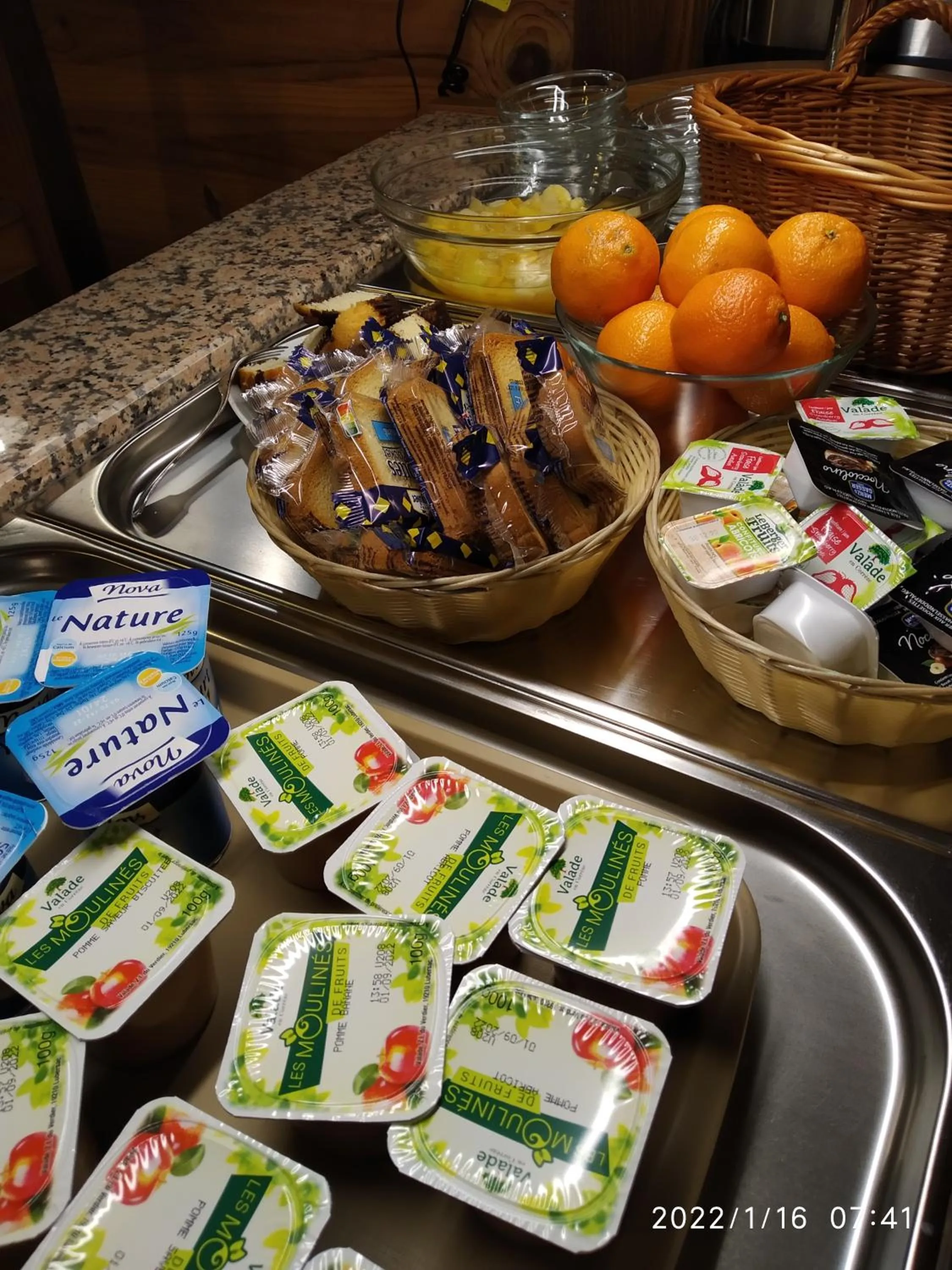 Restaurant/places to eat in Chalet Hotel Les Marmottes 2 étoiles NN