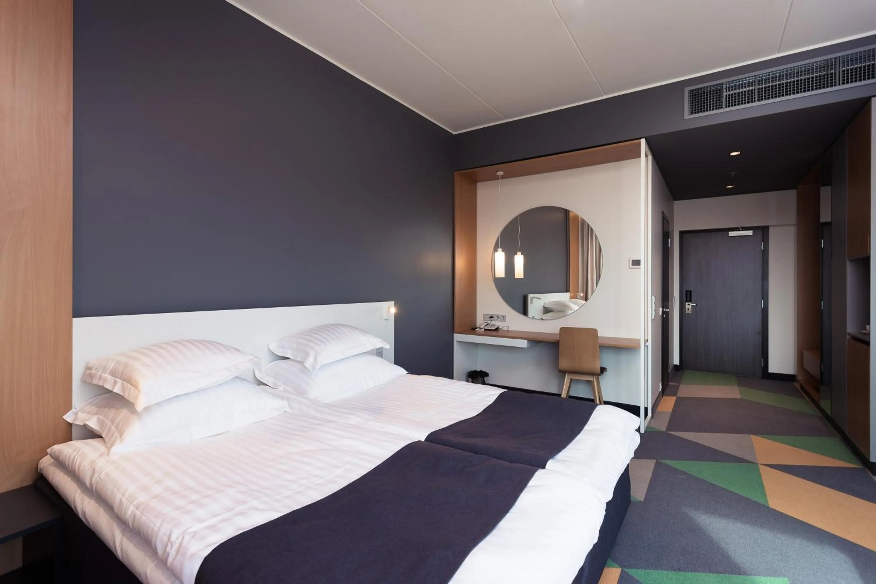 Bedroom, Bed in Hotel Sophia by Tartuhotels