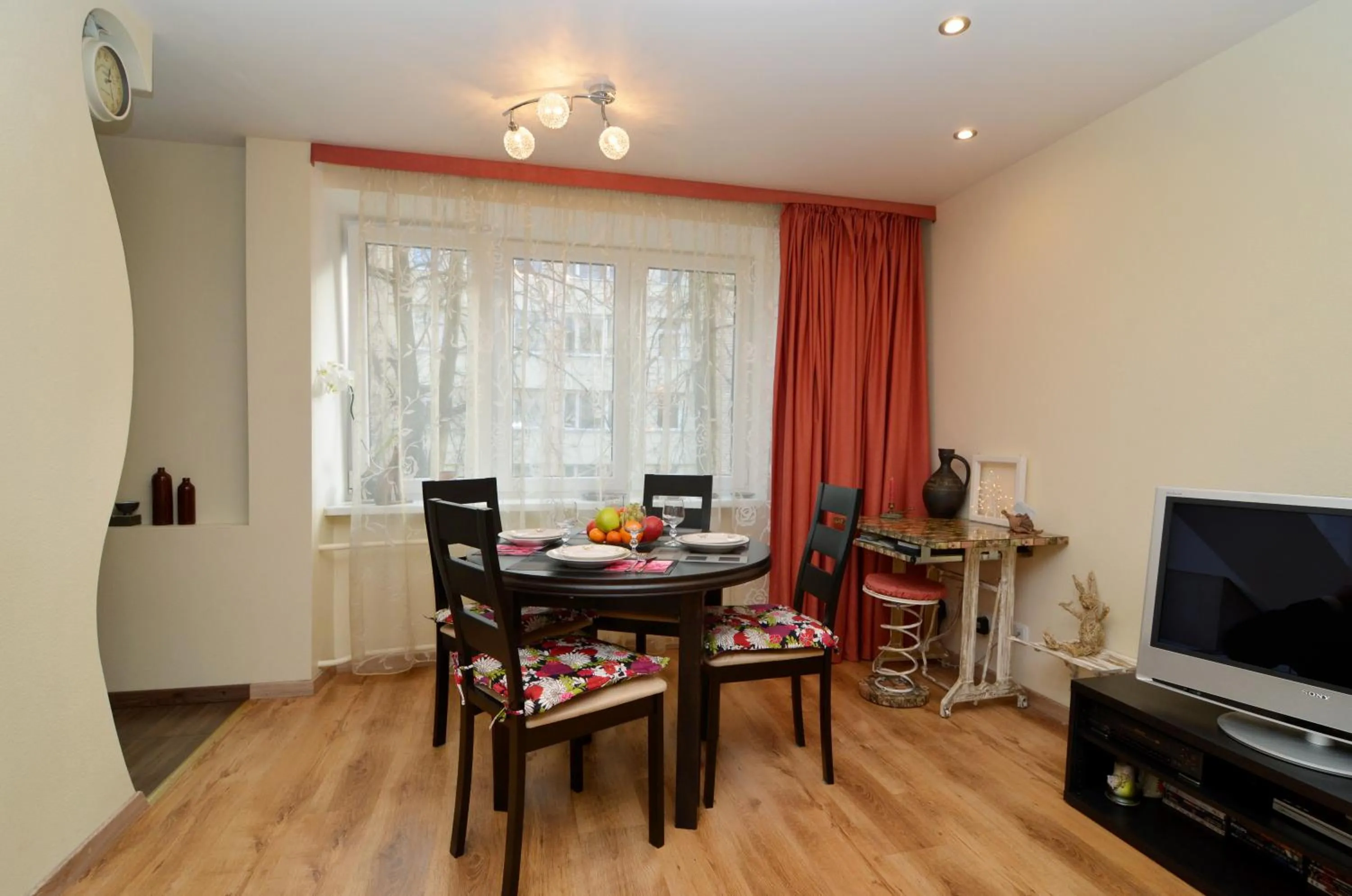 TV and multimedia in Tomsona Apartment Riga Center