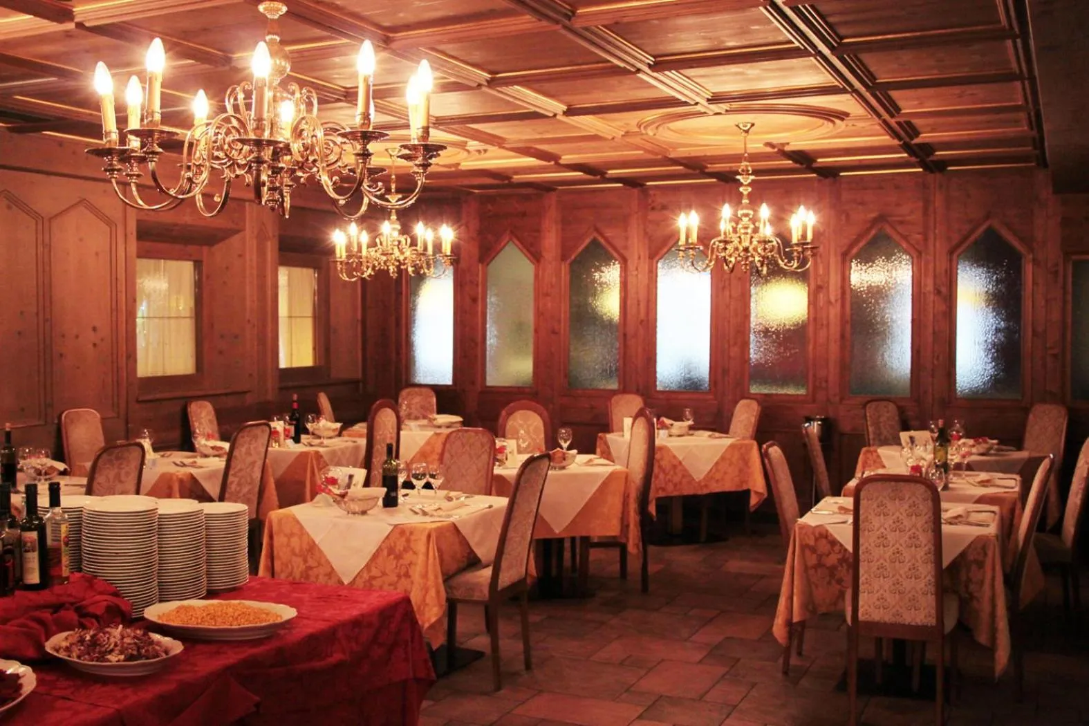 Restaurant/places to eat in Hotel Molino