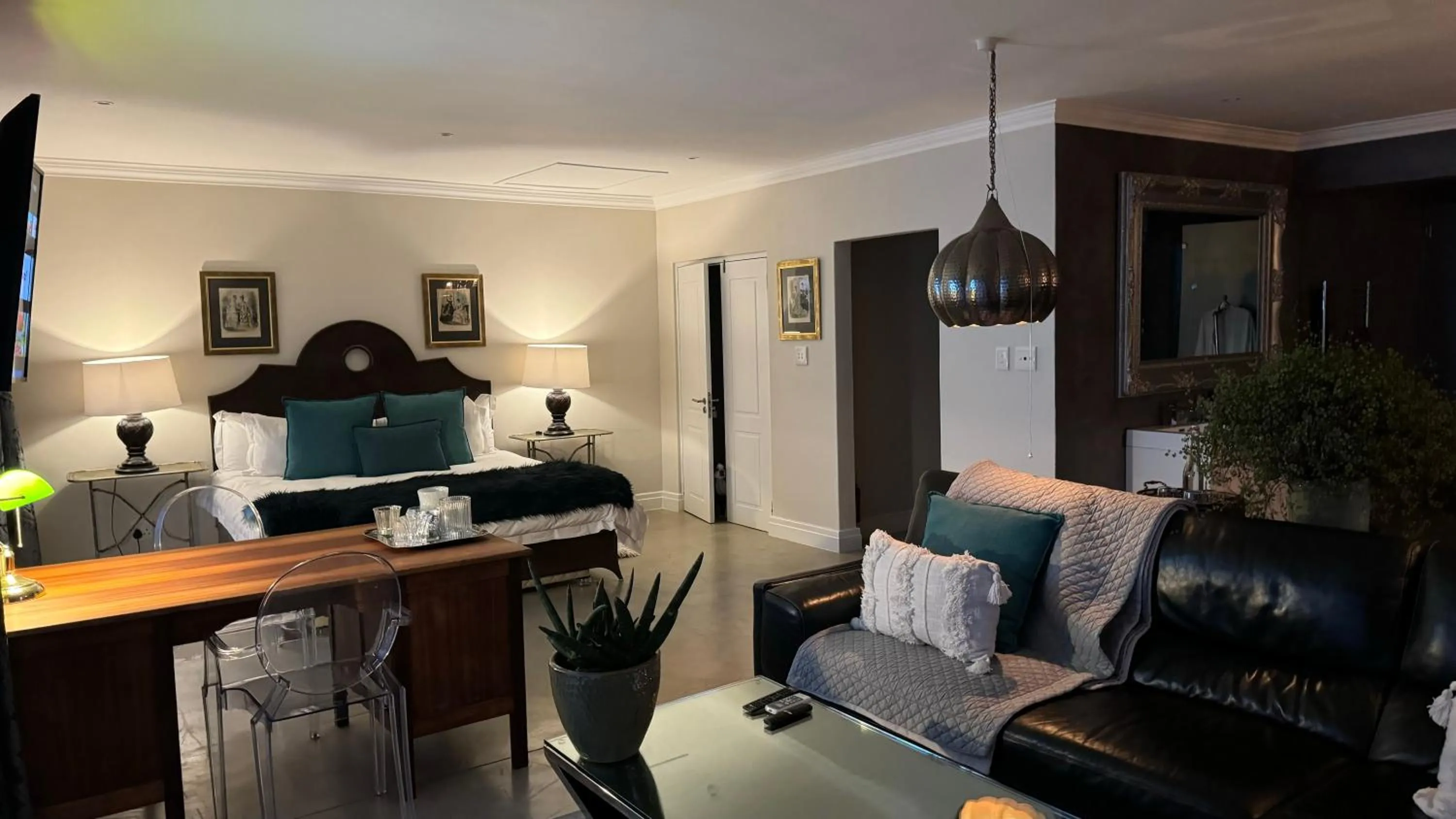 Residence William French