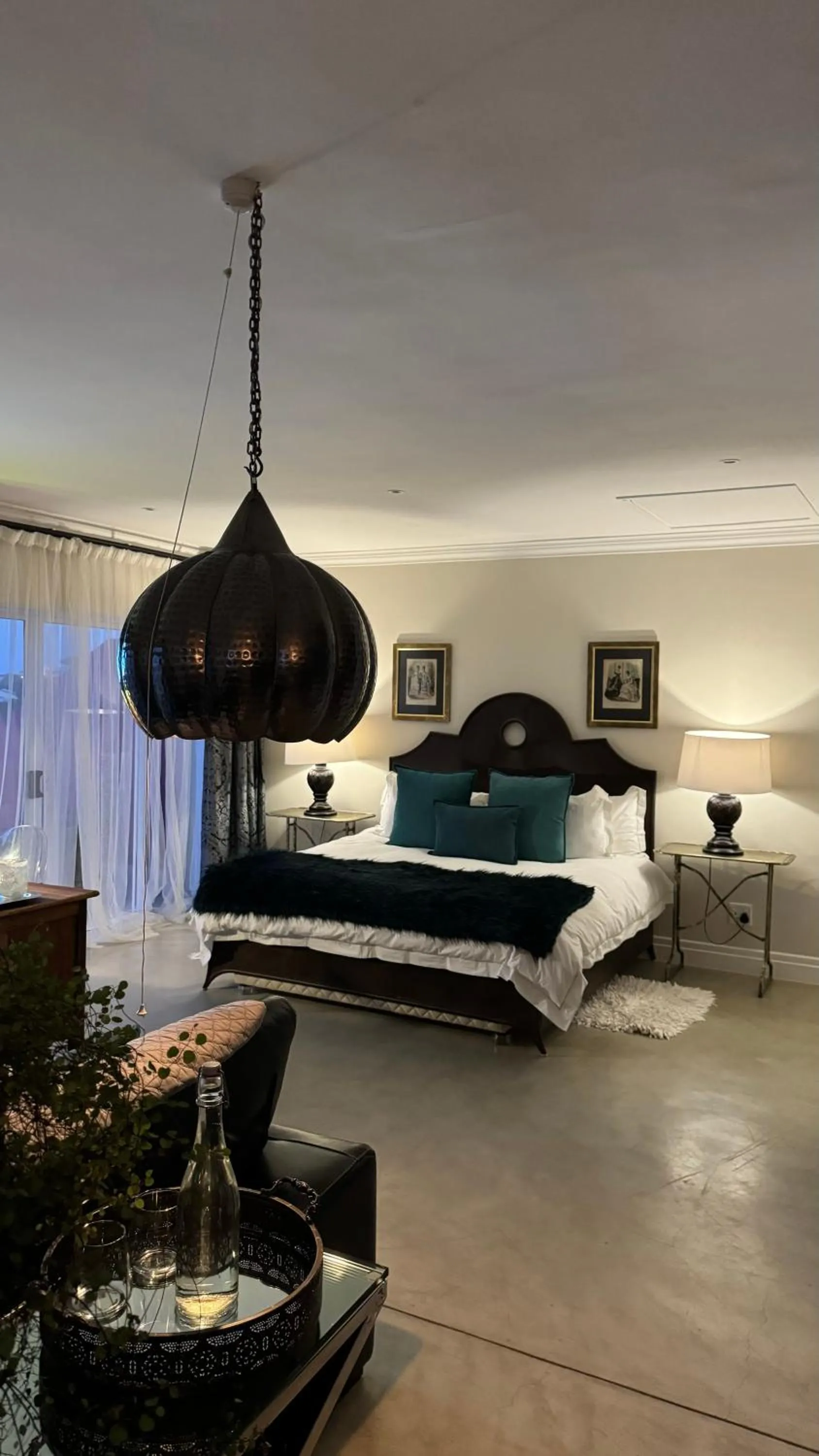 Bed in Residence William French