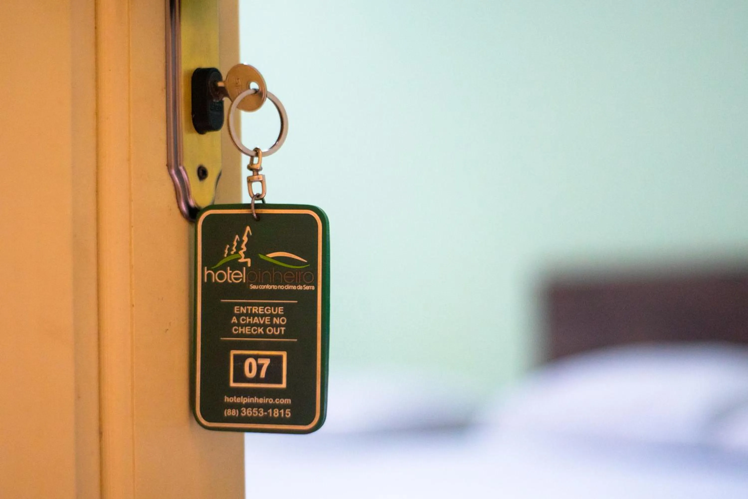 Logo/Certificate/Sign, Bed in Hotel Pinheiro