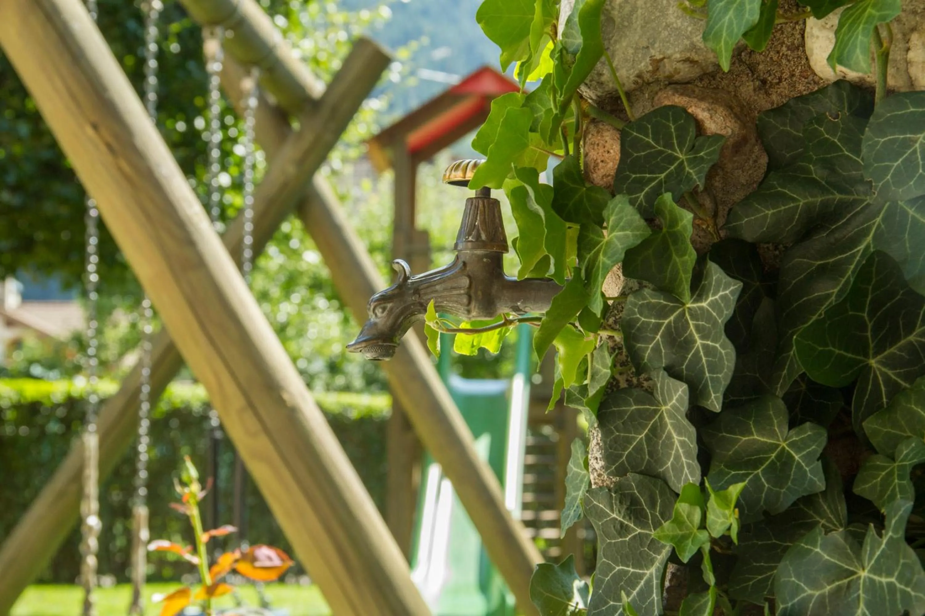 Garden view in Hotel Genzianella