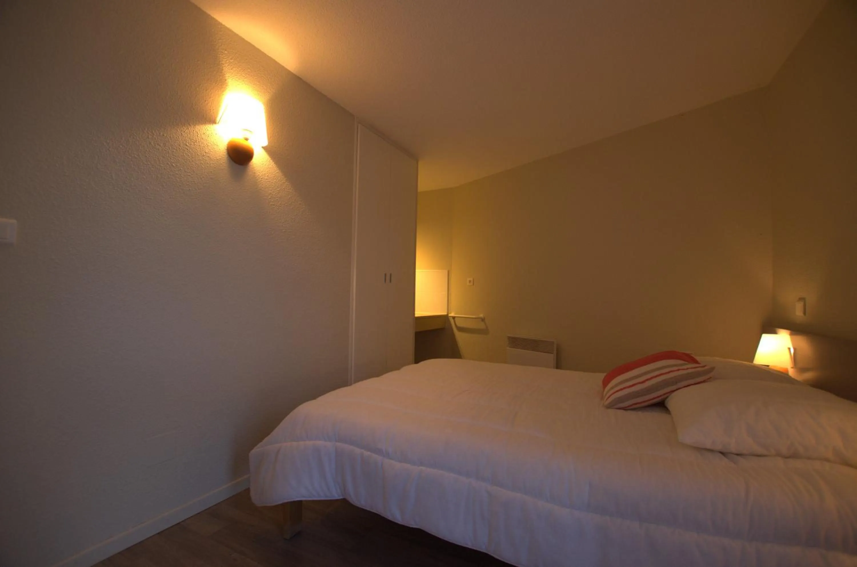 Night, Bed in Orient Village