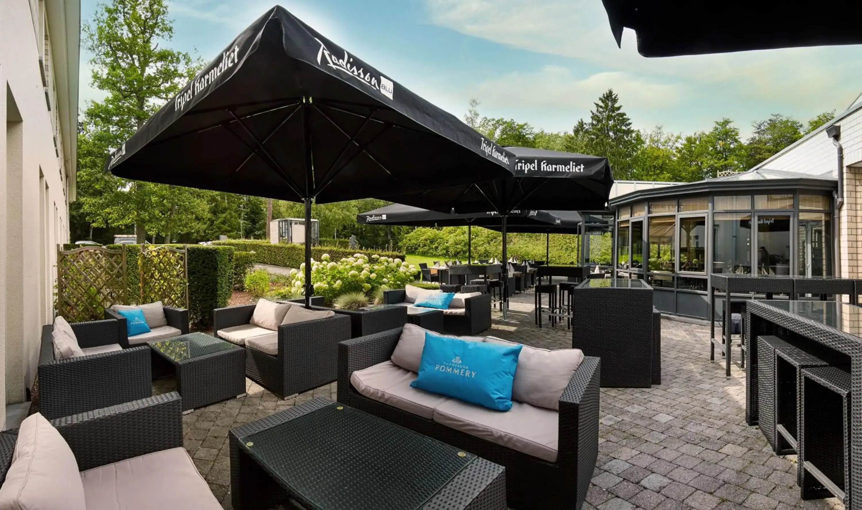 Property building in Radisson BLU Balmoral Property building in Radisson BLU Balmoral