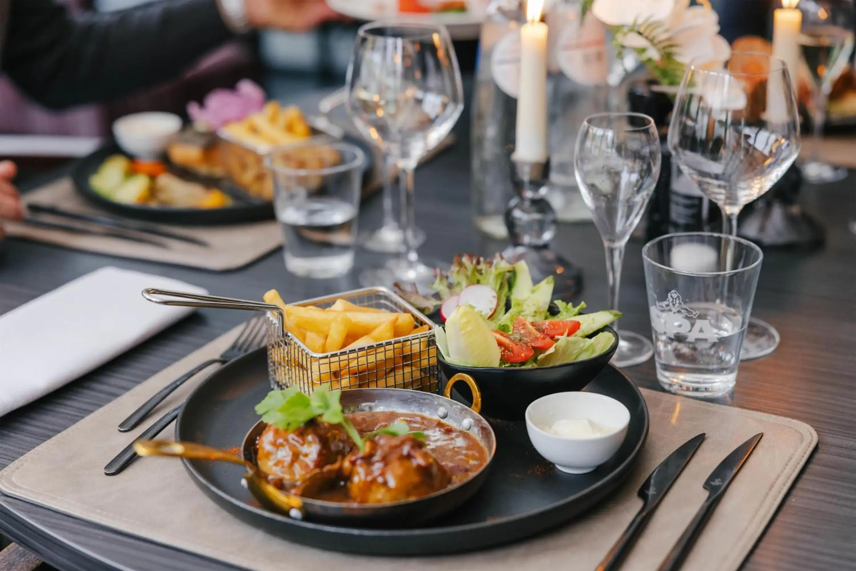 Restaurant/places to eat in Radisson BLU Balmoral Restaurant/places to eat in Radisson BLU Balmoral