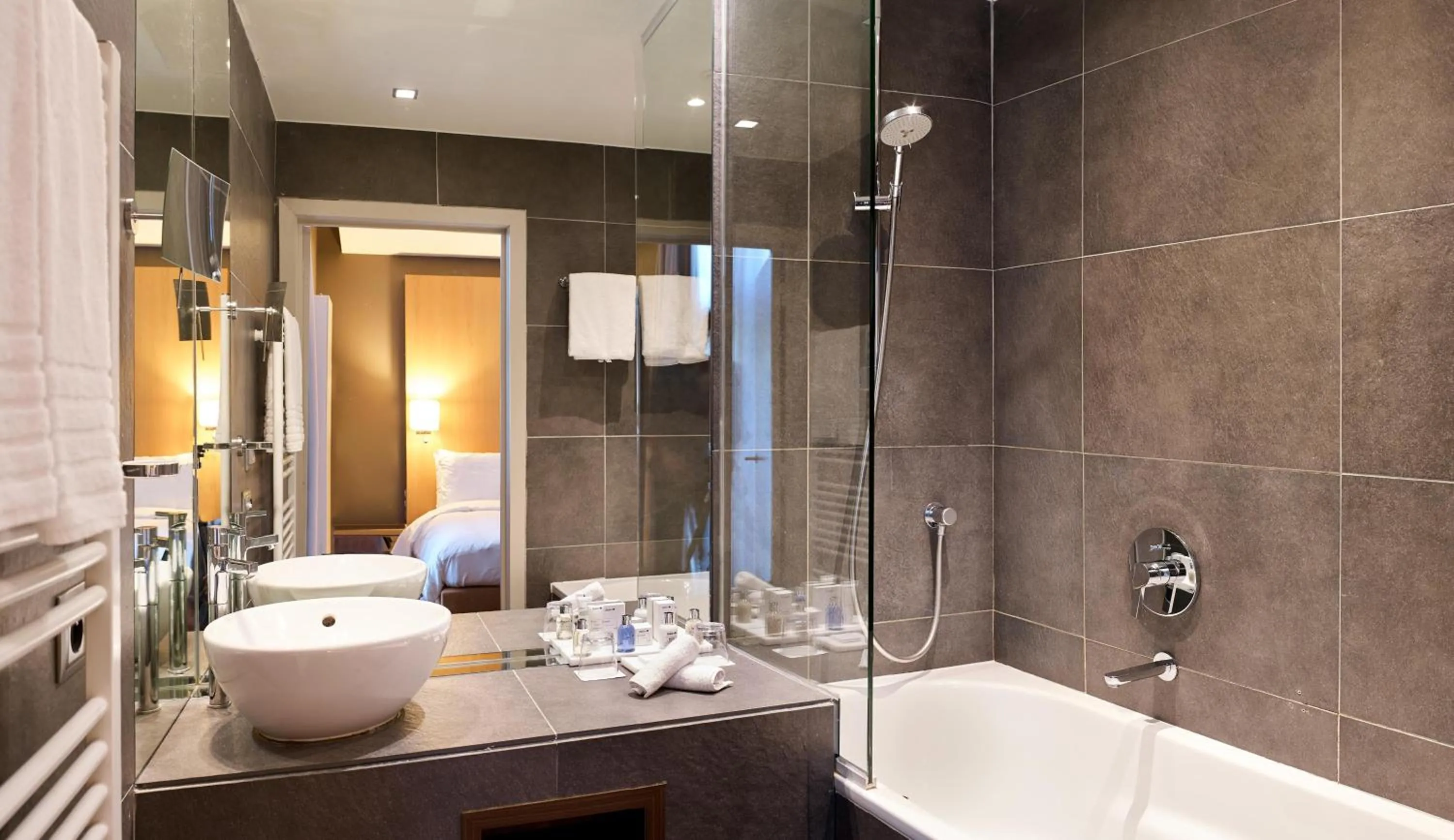 Bathroom in Radisson BLU Balmoral