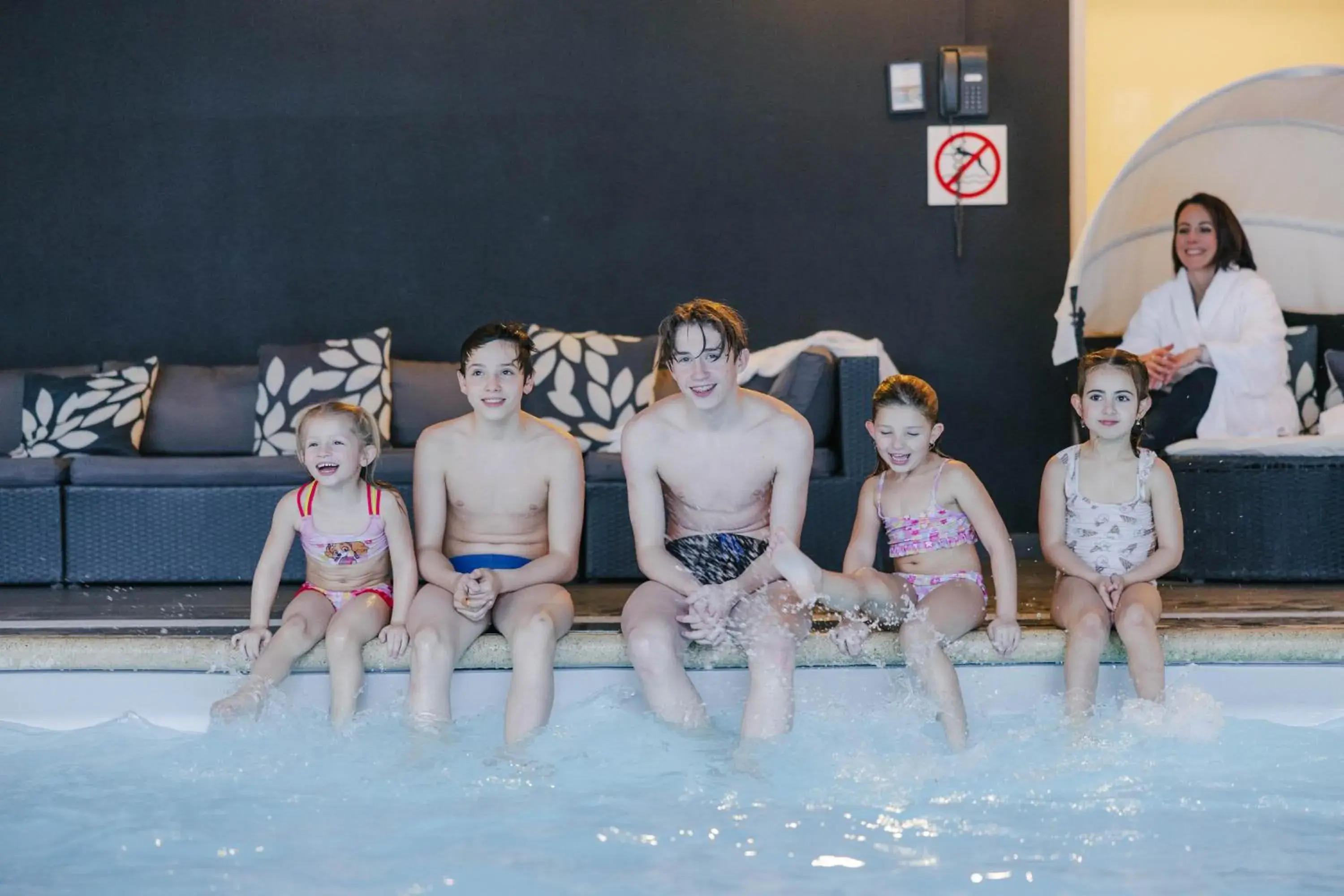 Pool view in Radisson BLU Balmoral Pool view in Radisson BLU Balmoral