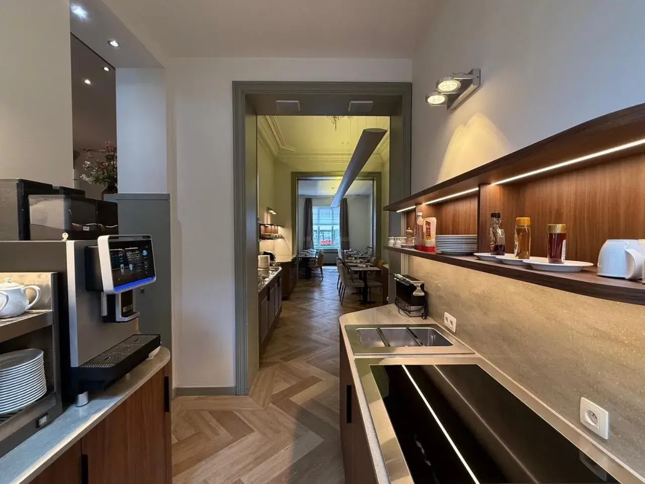 Breakfast in Hotel Du Congres Breakfast in Hotel Du Congres