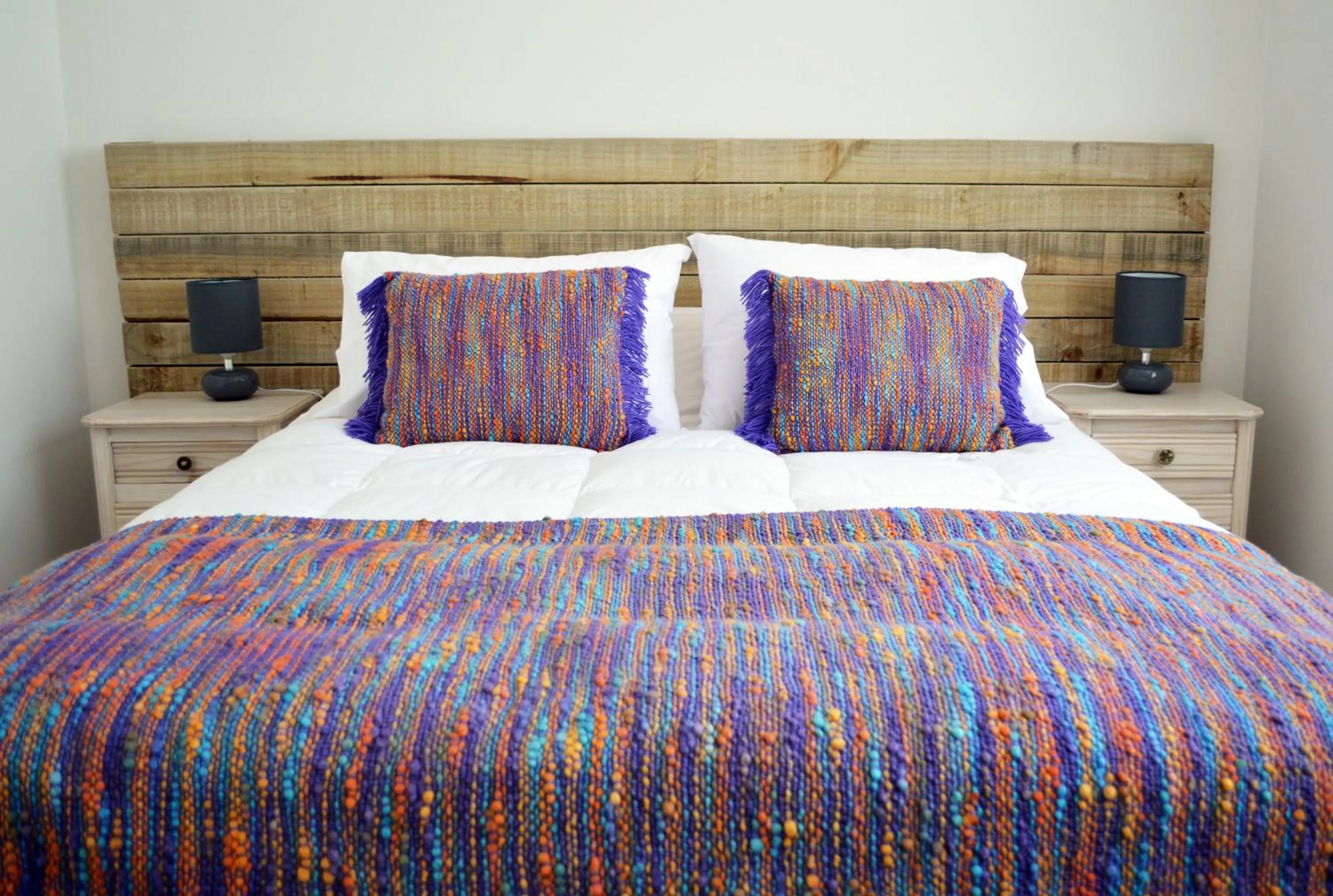 Decorative detail, Bed in Apart Hotel Endurance