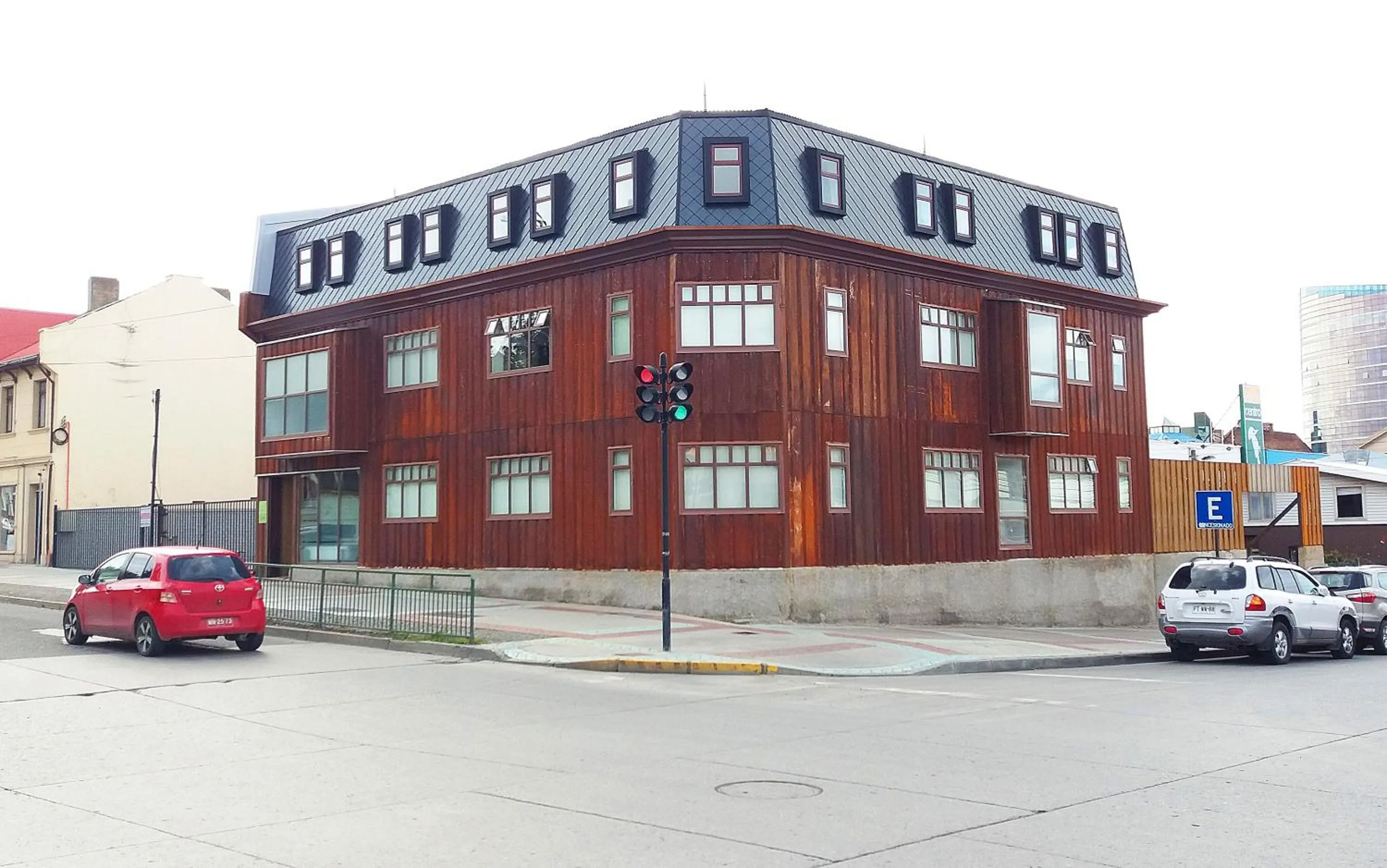 Property building in Apart Hotel Endurance