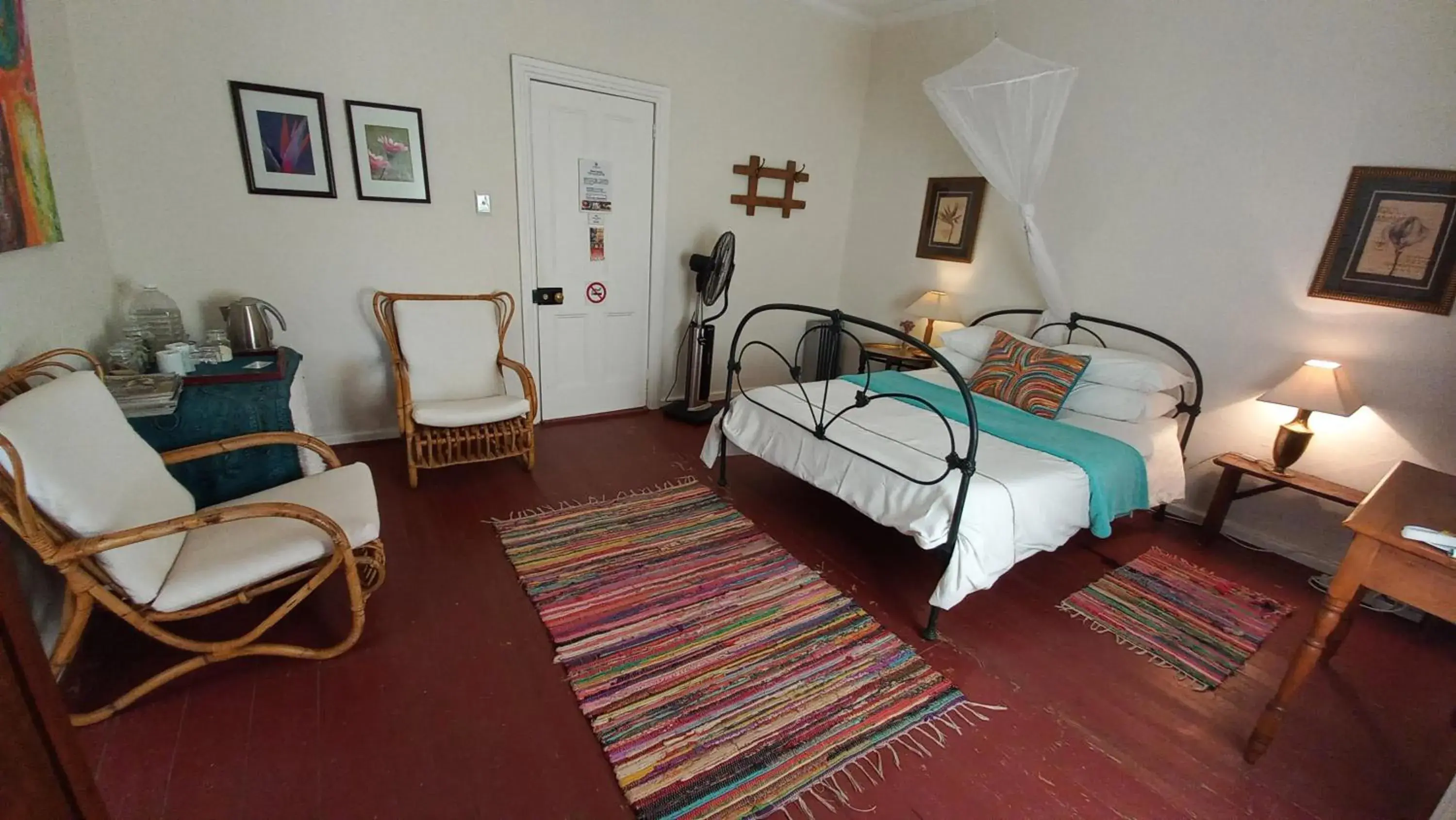 Double Room with Private Bathroom - single occupancy in Room @ Irissa Sanctuary Double Room with Private Bathroom - single occupancy in Room @ Irissa Sanctuary