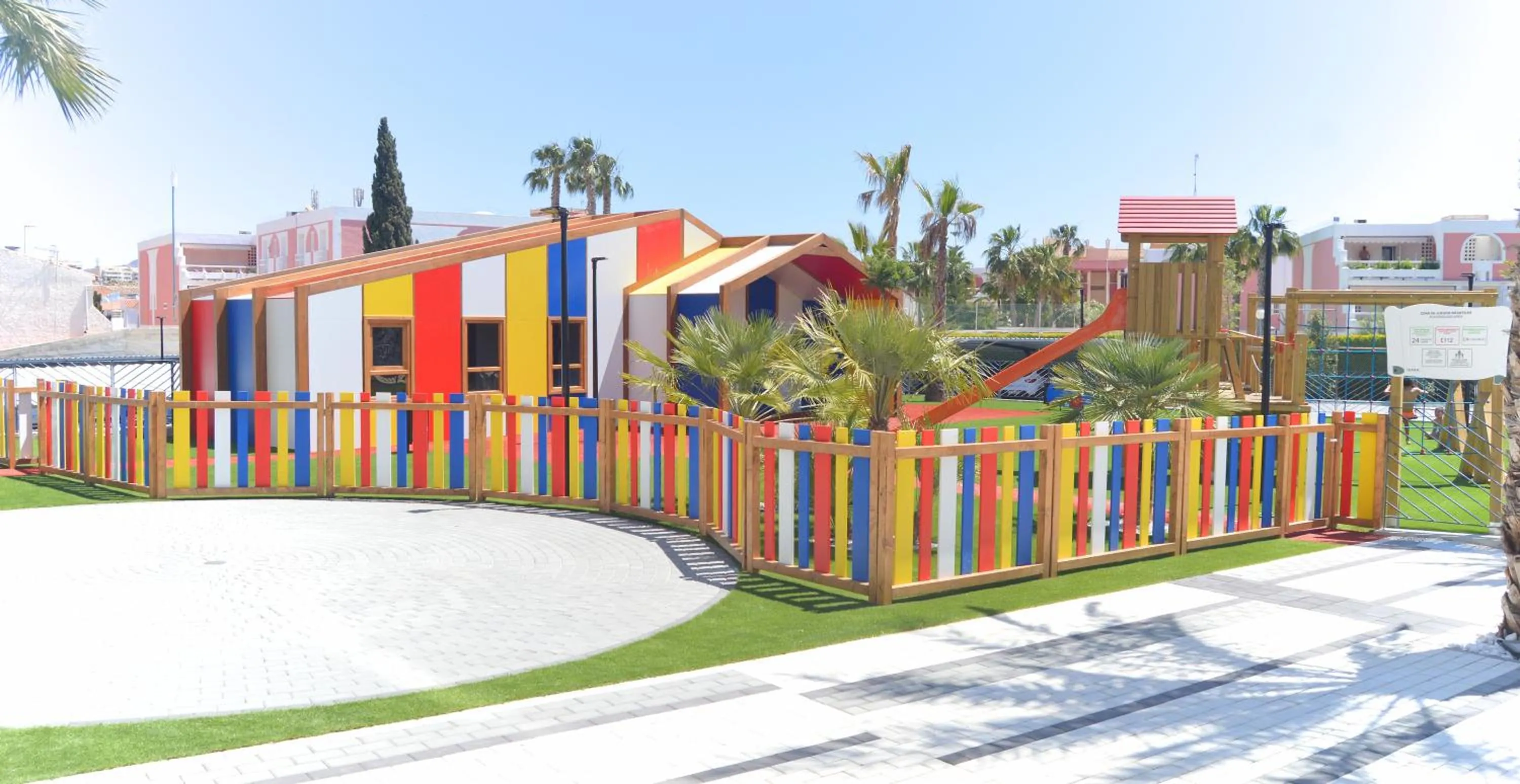 Children play ground in Dos Playas - 30º hotels