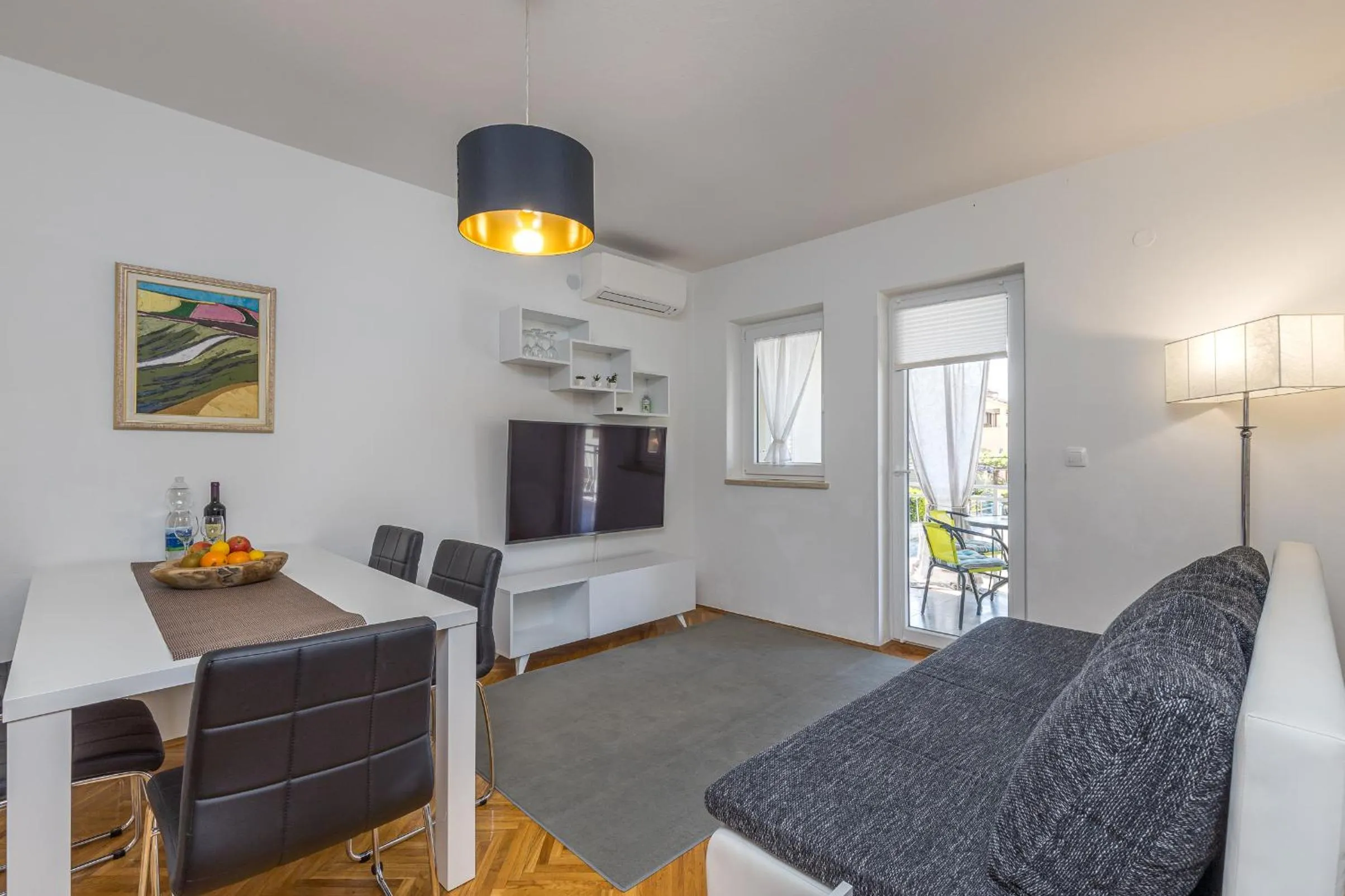 Apartments Hrestak