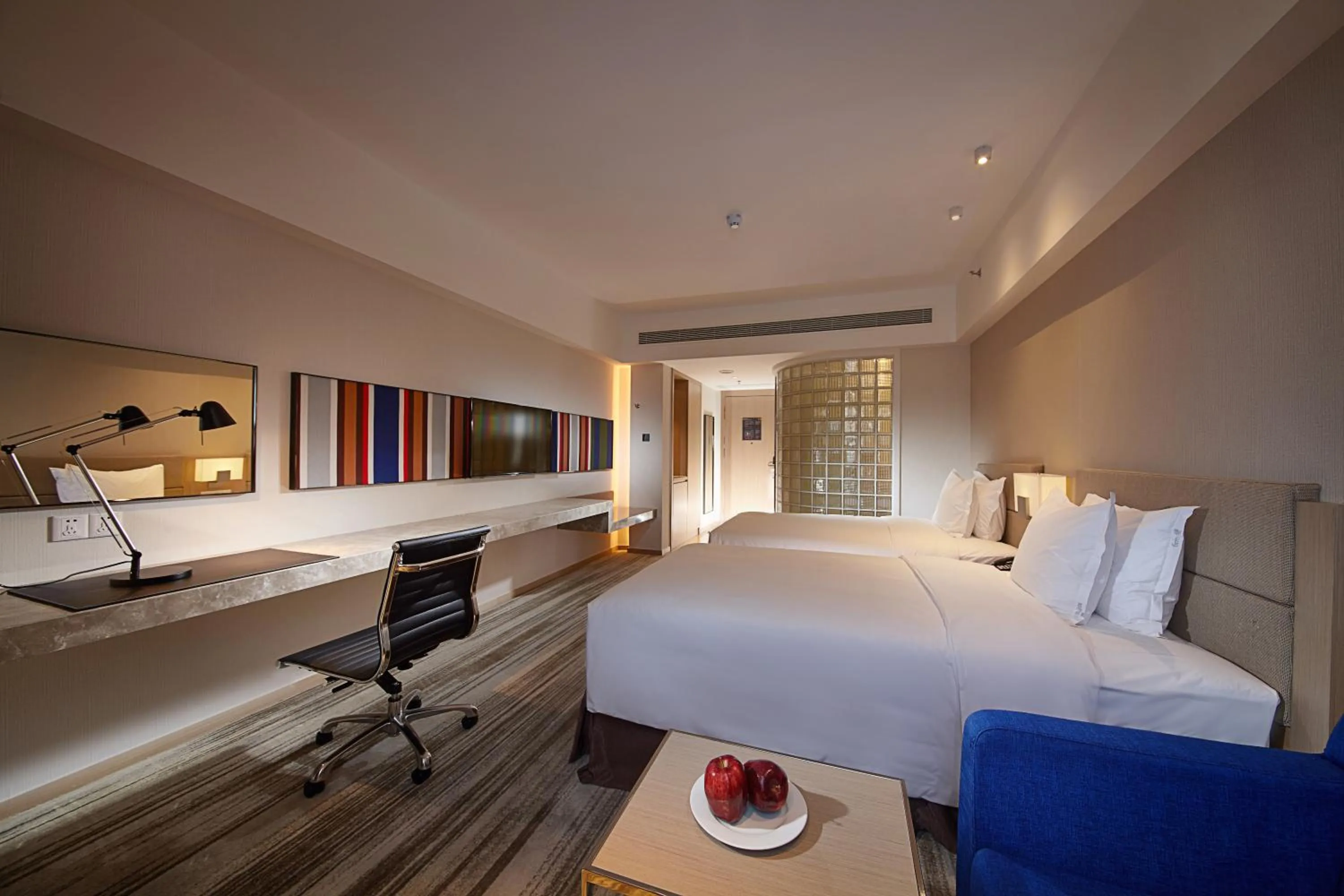 Holiday Inn Express Shenyang Tawan, an IHG Hotel