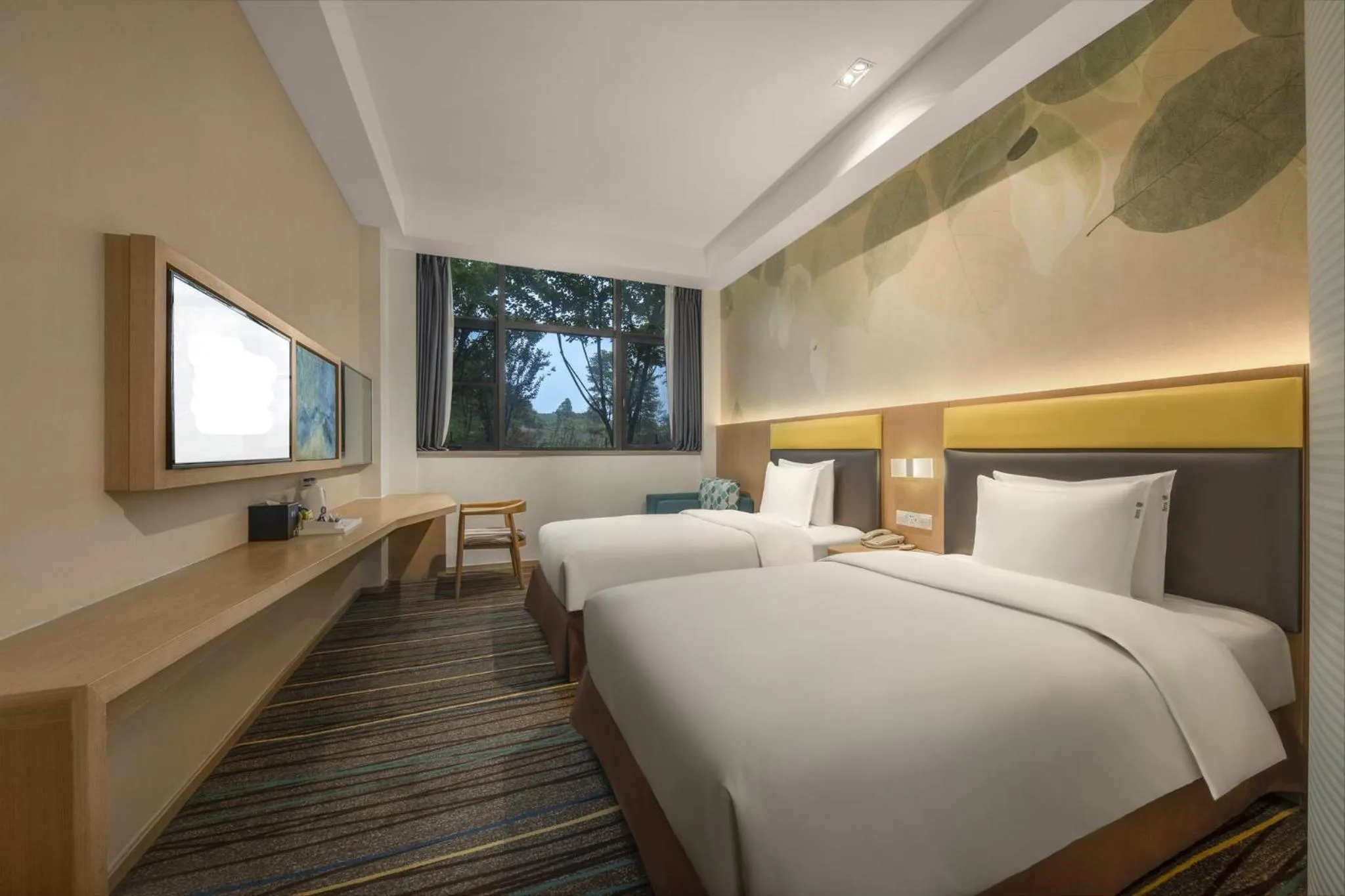 Photo of the whole room in Holiday Inn Express Emei Mountain, an IHG Hotel