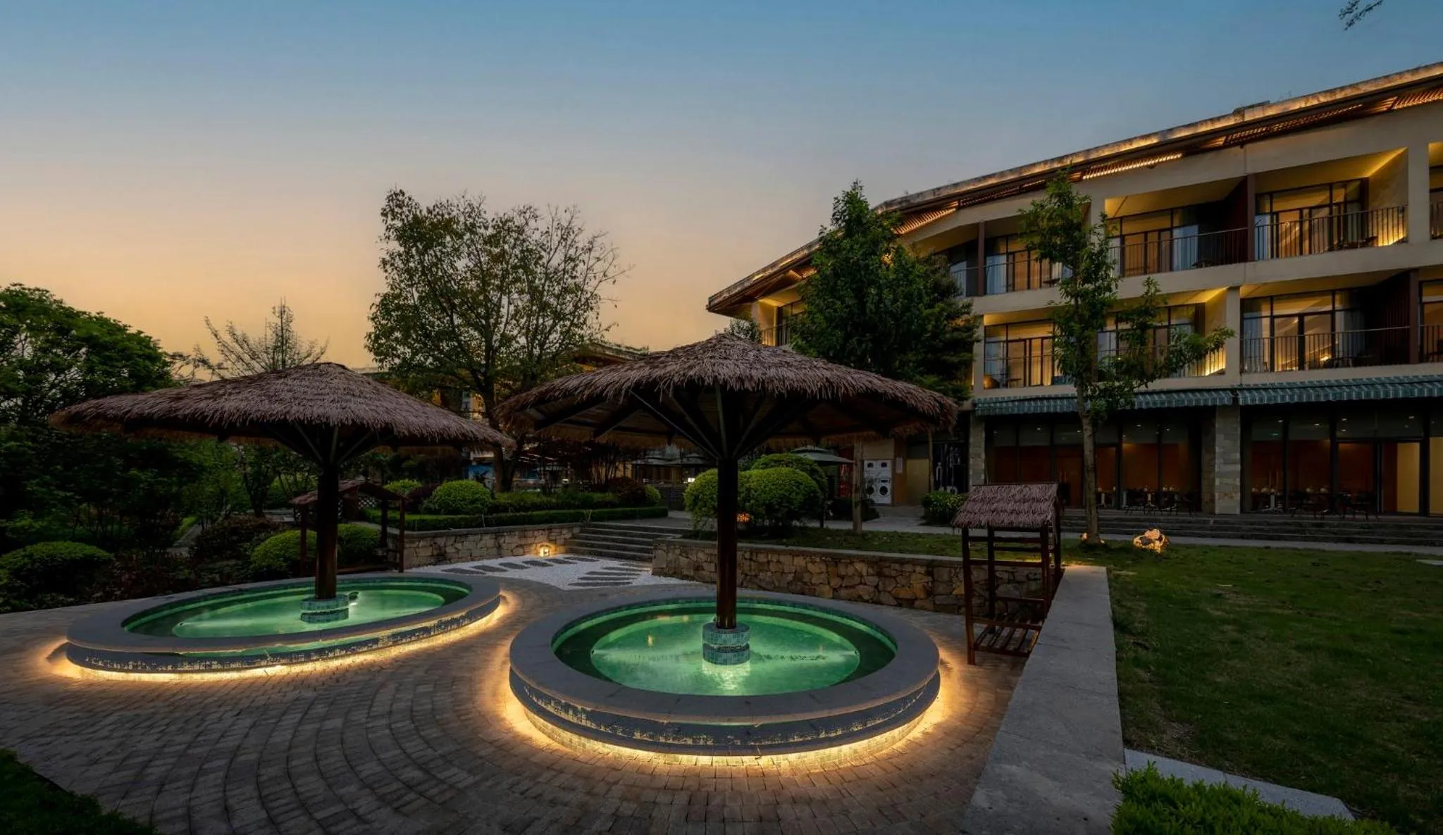 Fitness centre/facilities in Holiday Inn Express Emei Mountain, an IHG Hotel