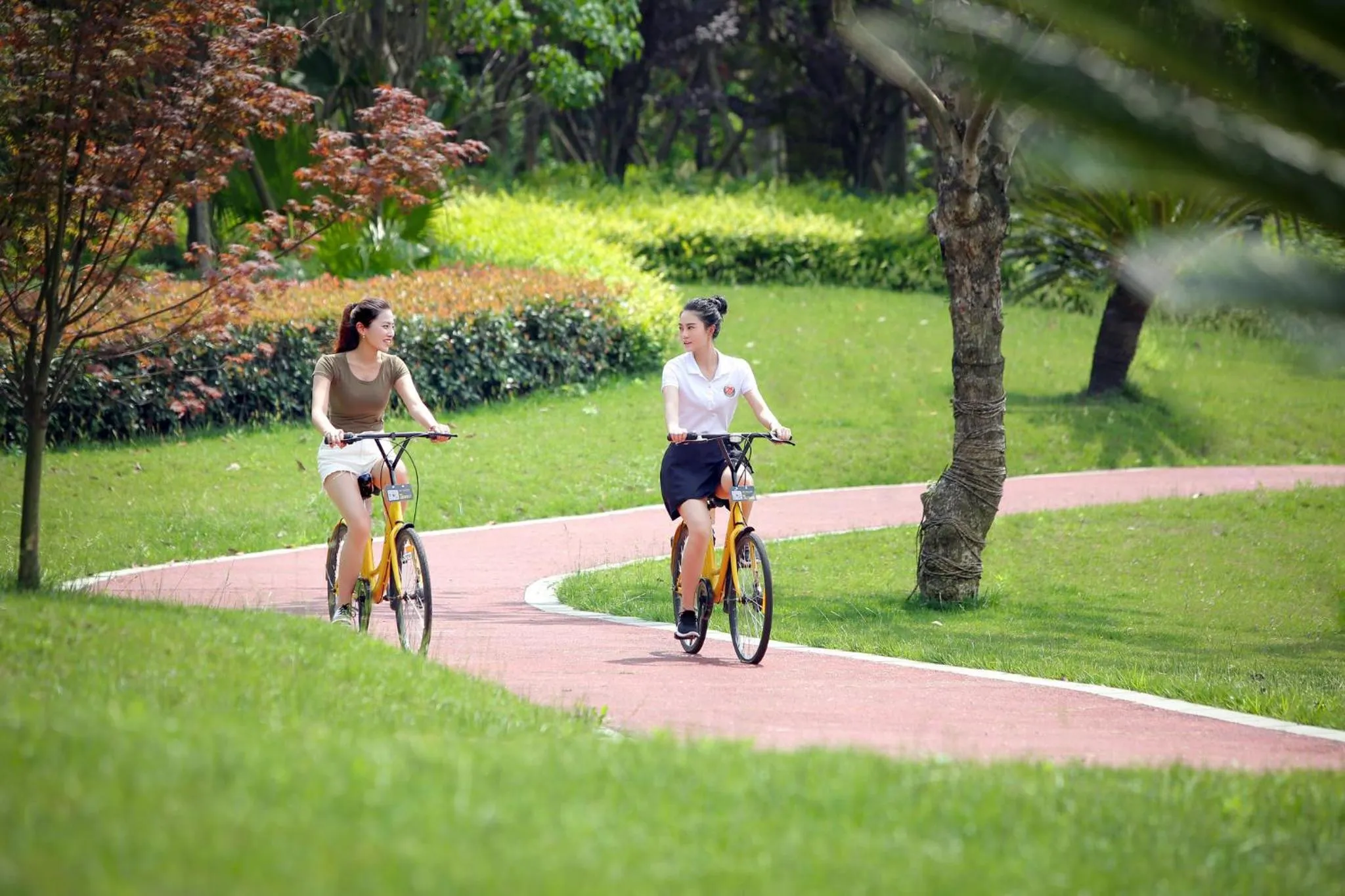 Property building in Holiday Inn Chengdu Qinhuang by IHG