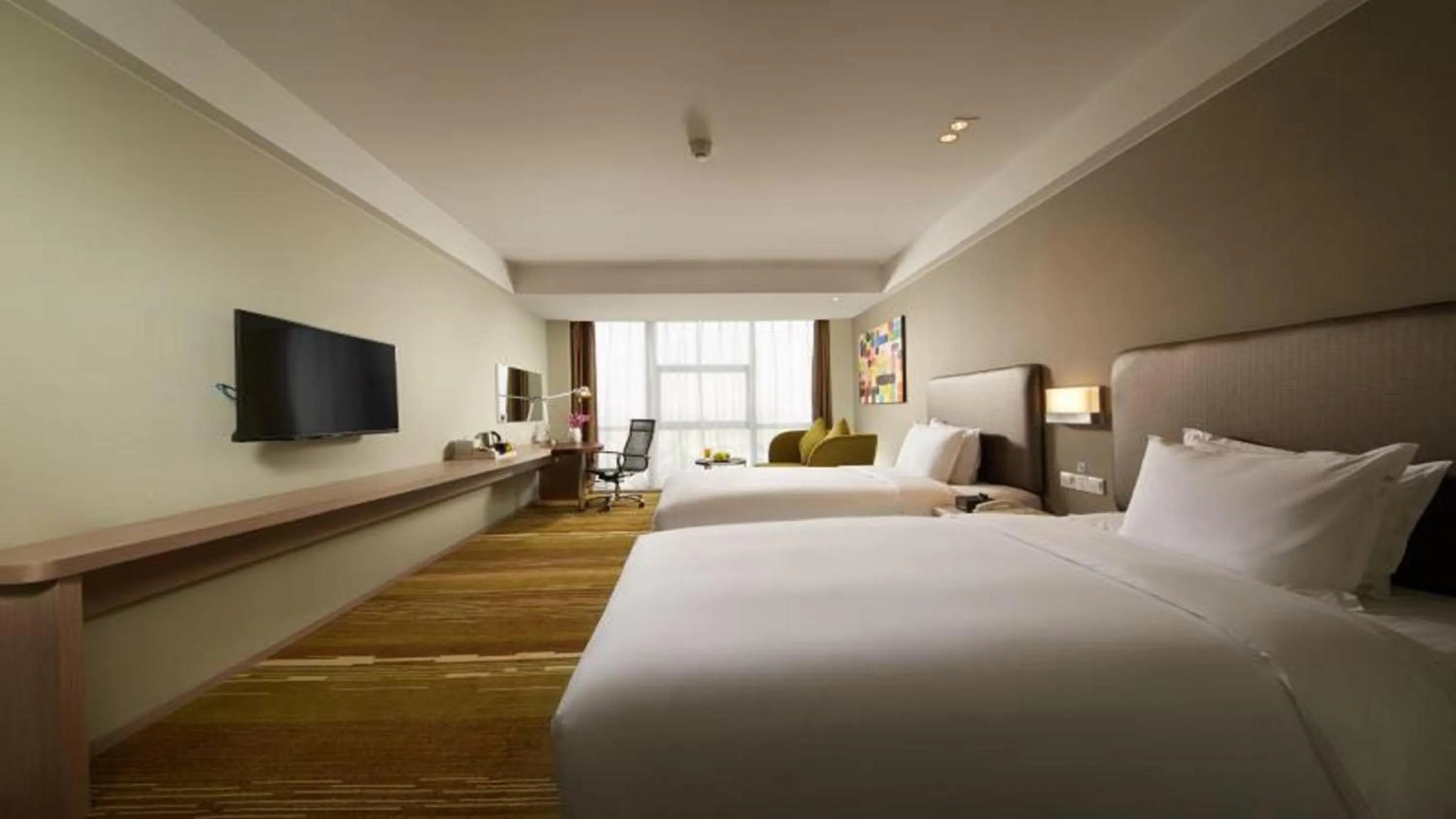 Photo of the whole room, Bed in Holiday Inn Express Panjin Downtown by IHG