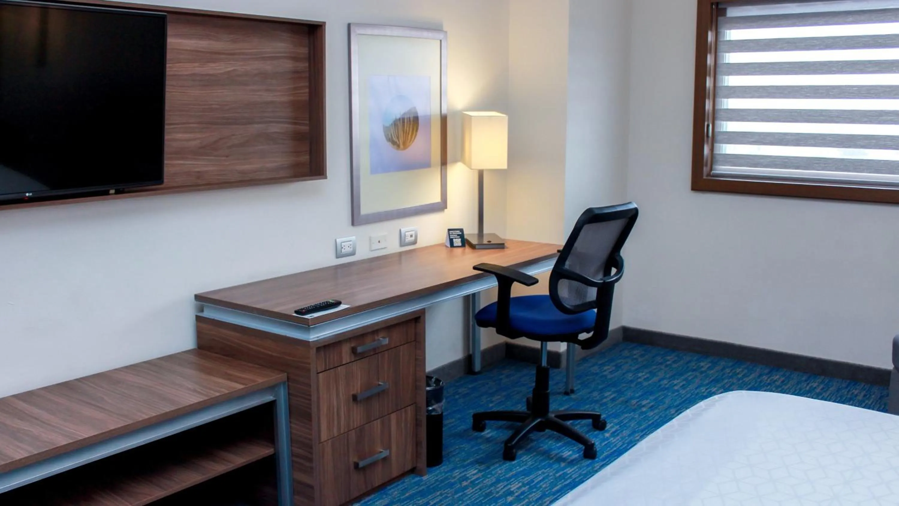 Photo of the whole room, Bed in Holiday Inn Express & Suites - Ciudad Obregon by IHG