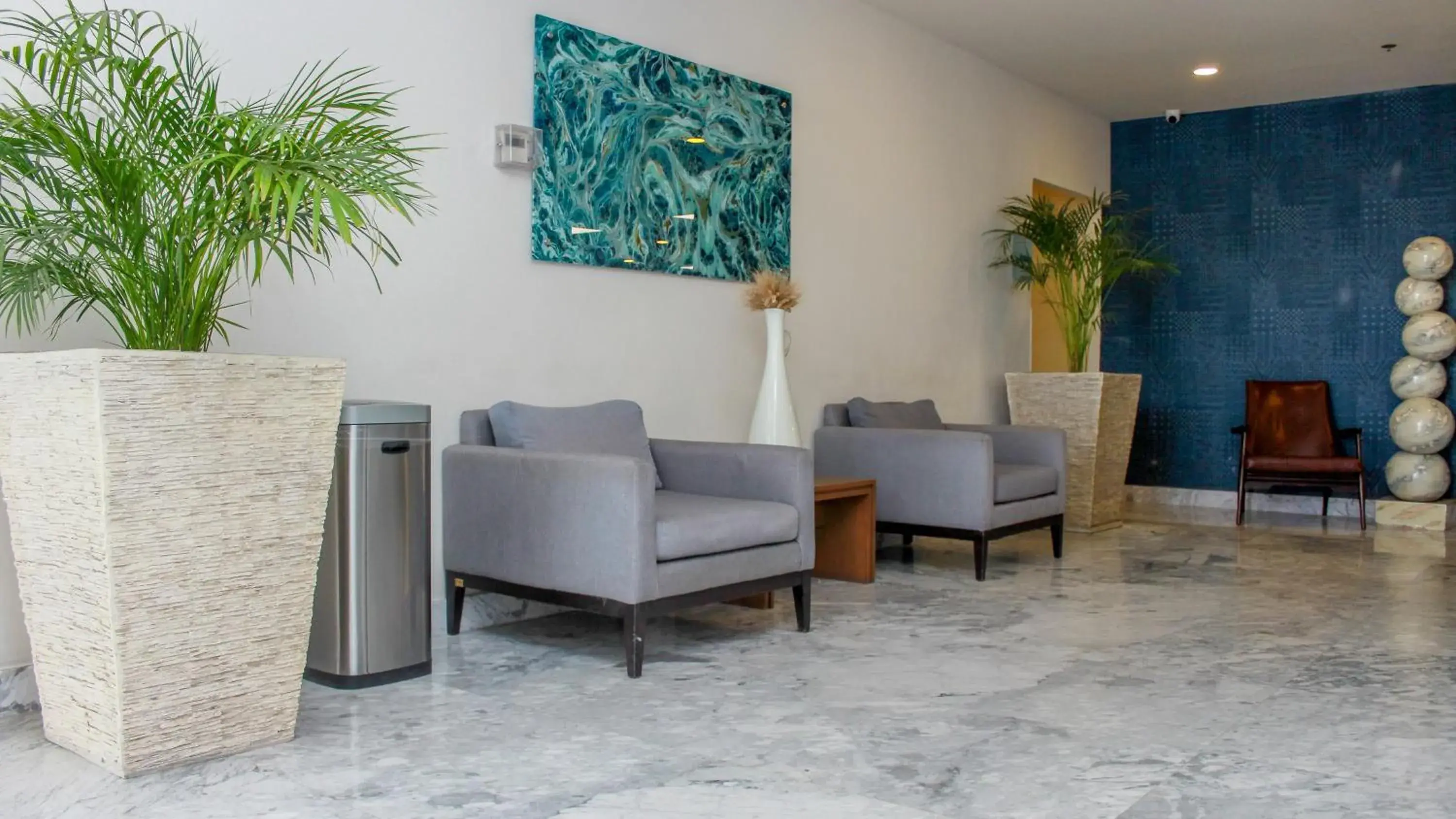 Property building in Holiday Inn Express & Suites - Ciudad Obregon by IHG Property building in Holiday Inn Express & Suites - Ciudad Obregon by IHG