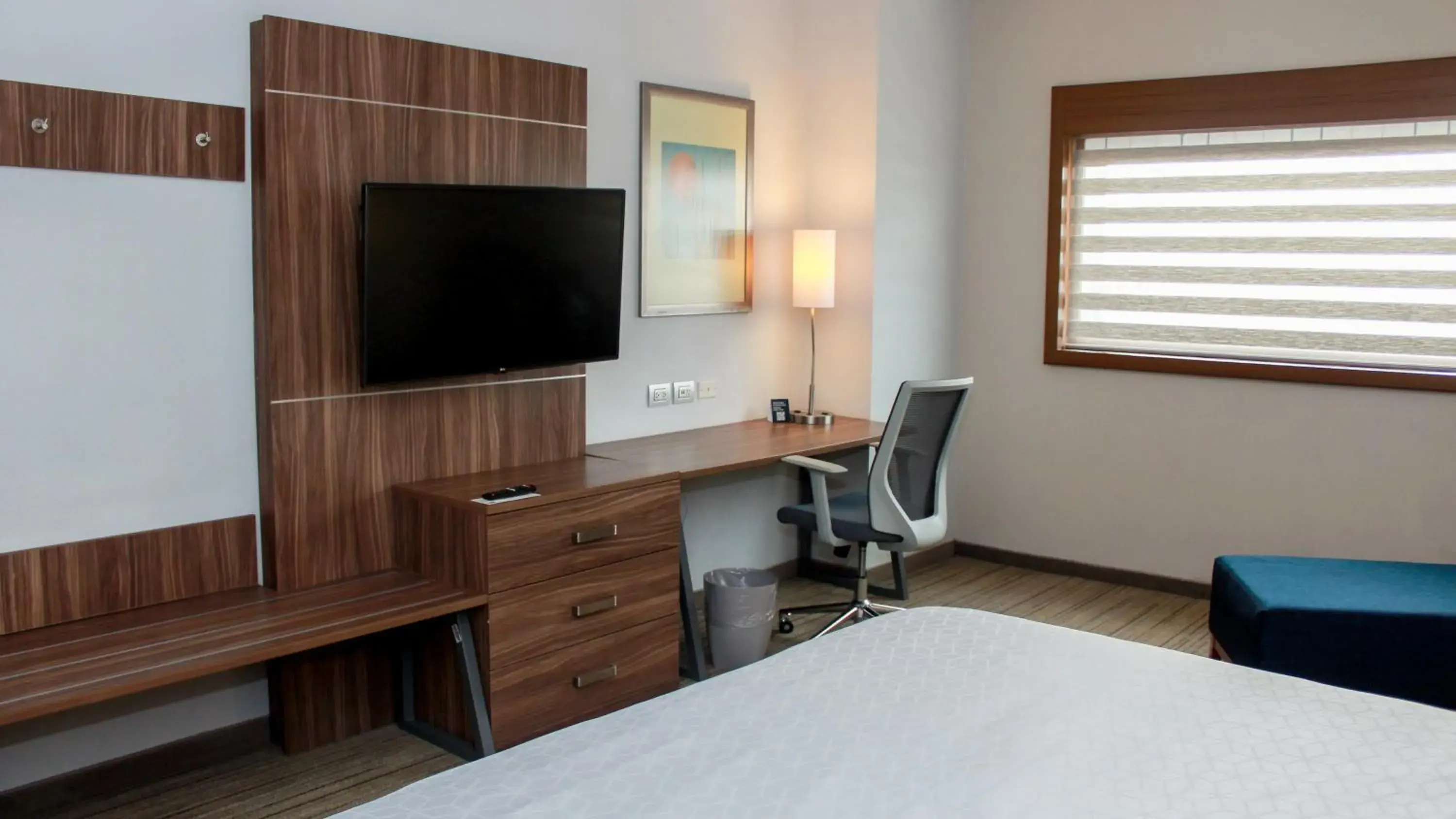 Bed in Holiday Inn Express & Suites - Ciudad Obregon by IHG Bed in Holiday Inn Express & Suites - Ciudad Obregon by IHG