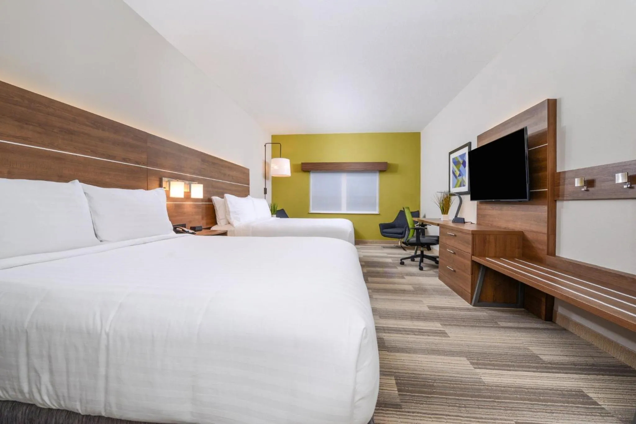 Photo of the whole room, Bed in Holiday Inn Express & Suites - St. Petersburg - Madeira Beach by IHG