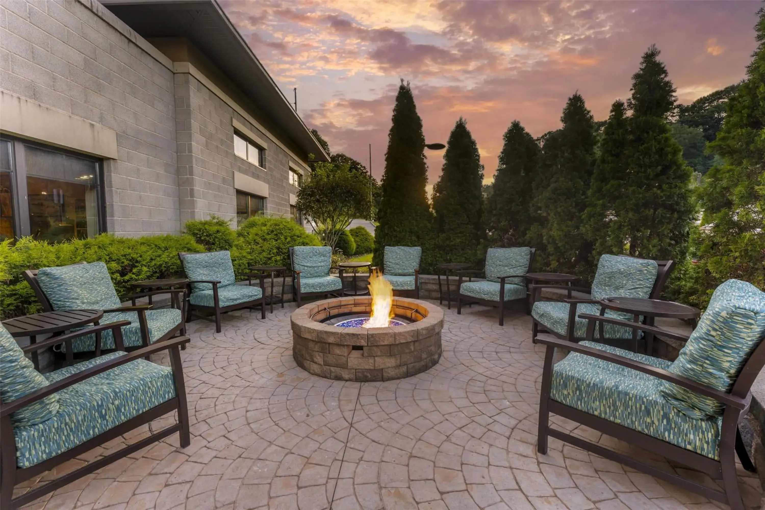 Property building in Best Western Plus Franciscan Square Inn & Suites Steubenville Property building in Best Western Plus Franciscan Square Inn & Suites Steubenville