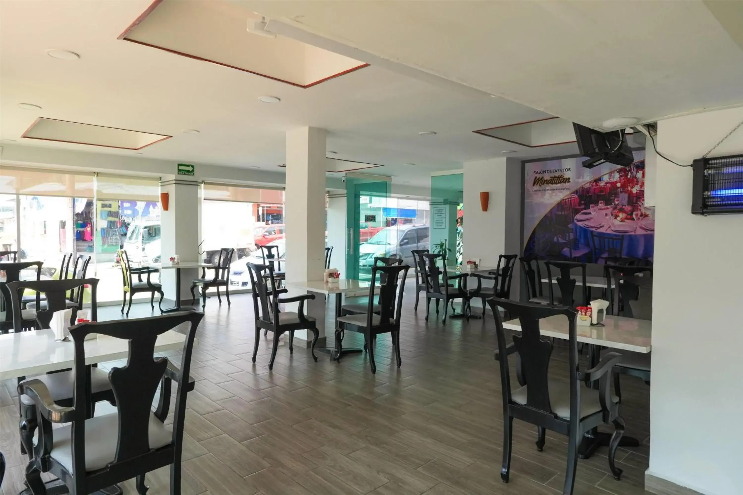 Restaurant/places to eat in Days Inn by Wyndham Minatitlan Restaurant/places to eat in Days Inn by Wyndham Minatitlan