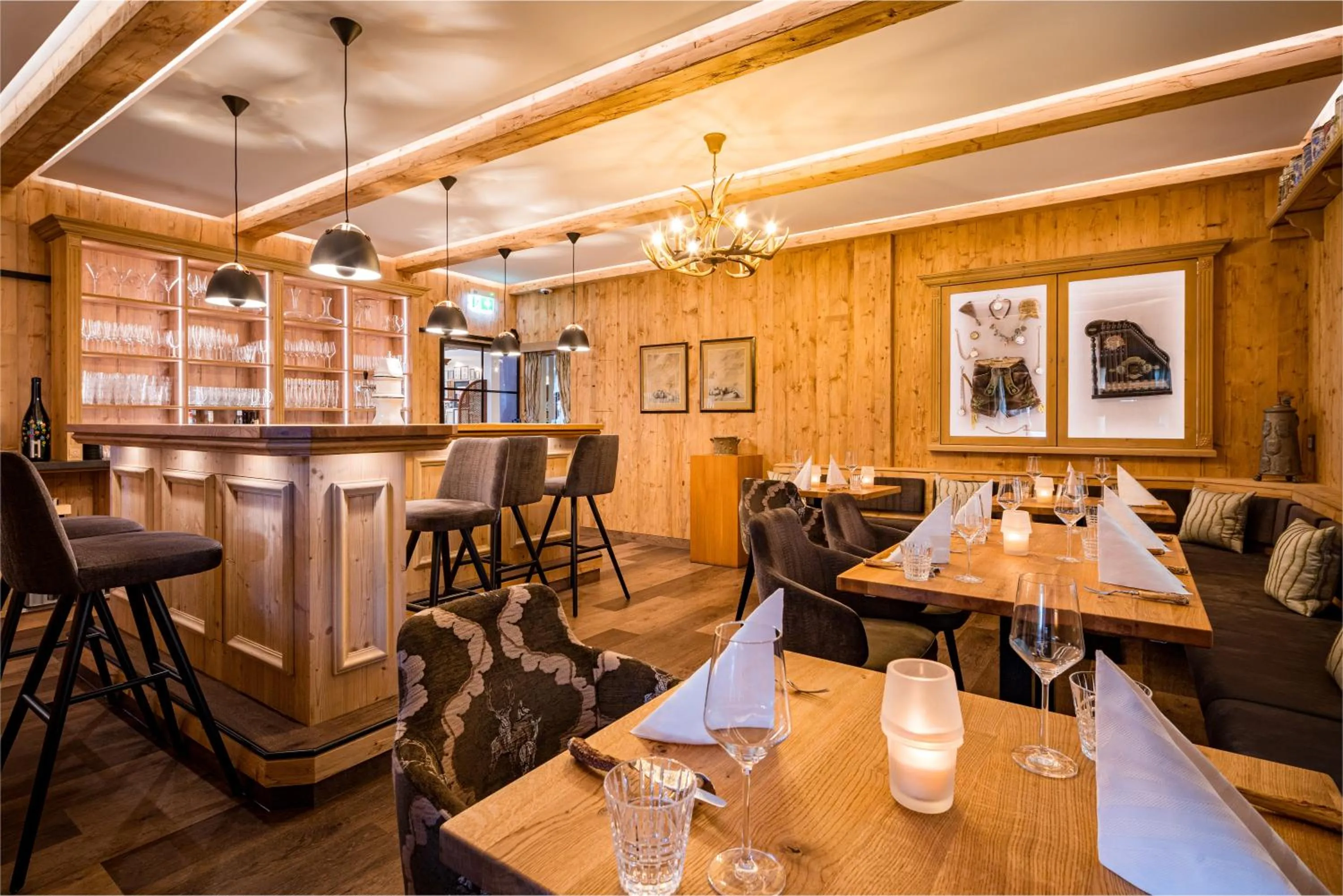 Restaurant/places to eat in Hotel Rech