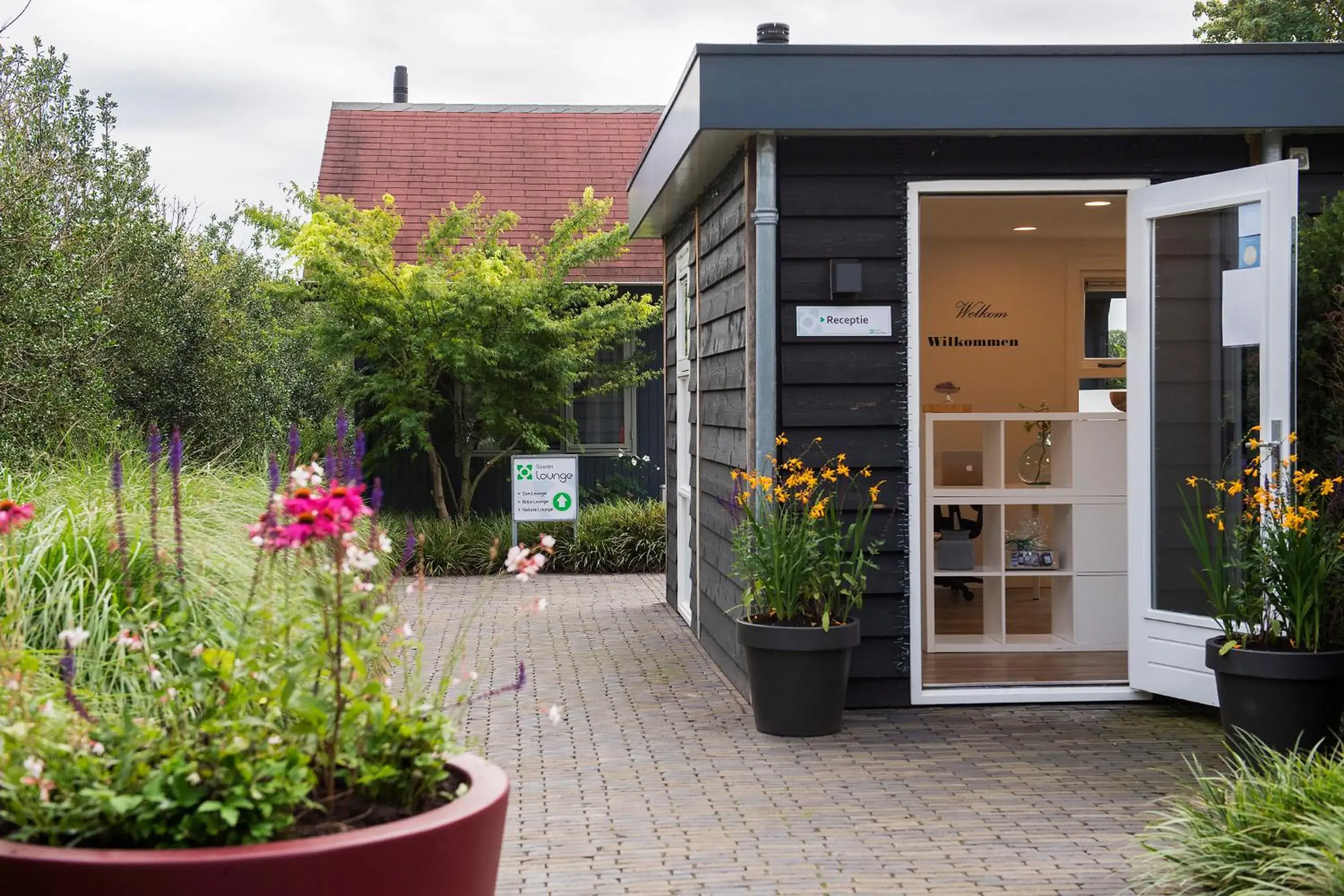 Soeren Lounge Soeren Lounge