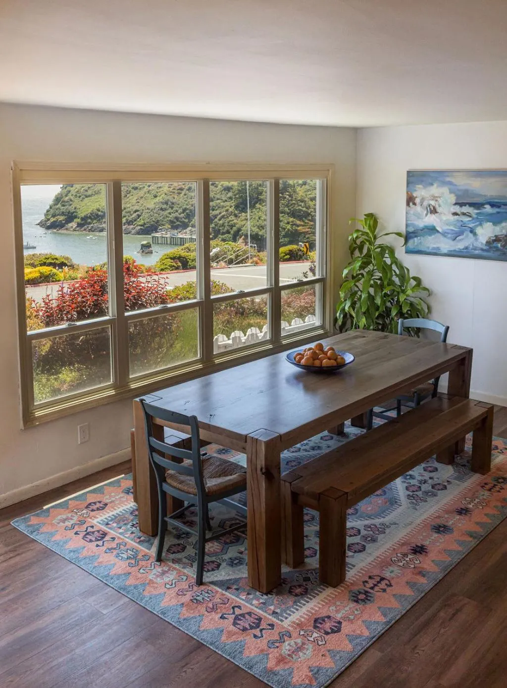 Dining area in Lookout At Trinidad Bay