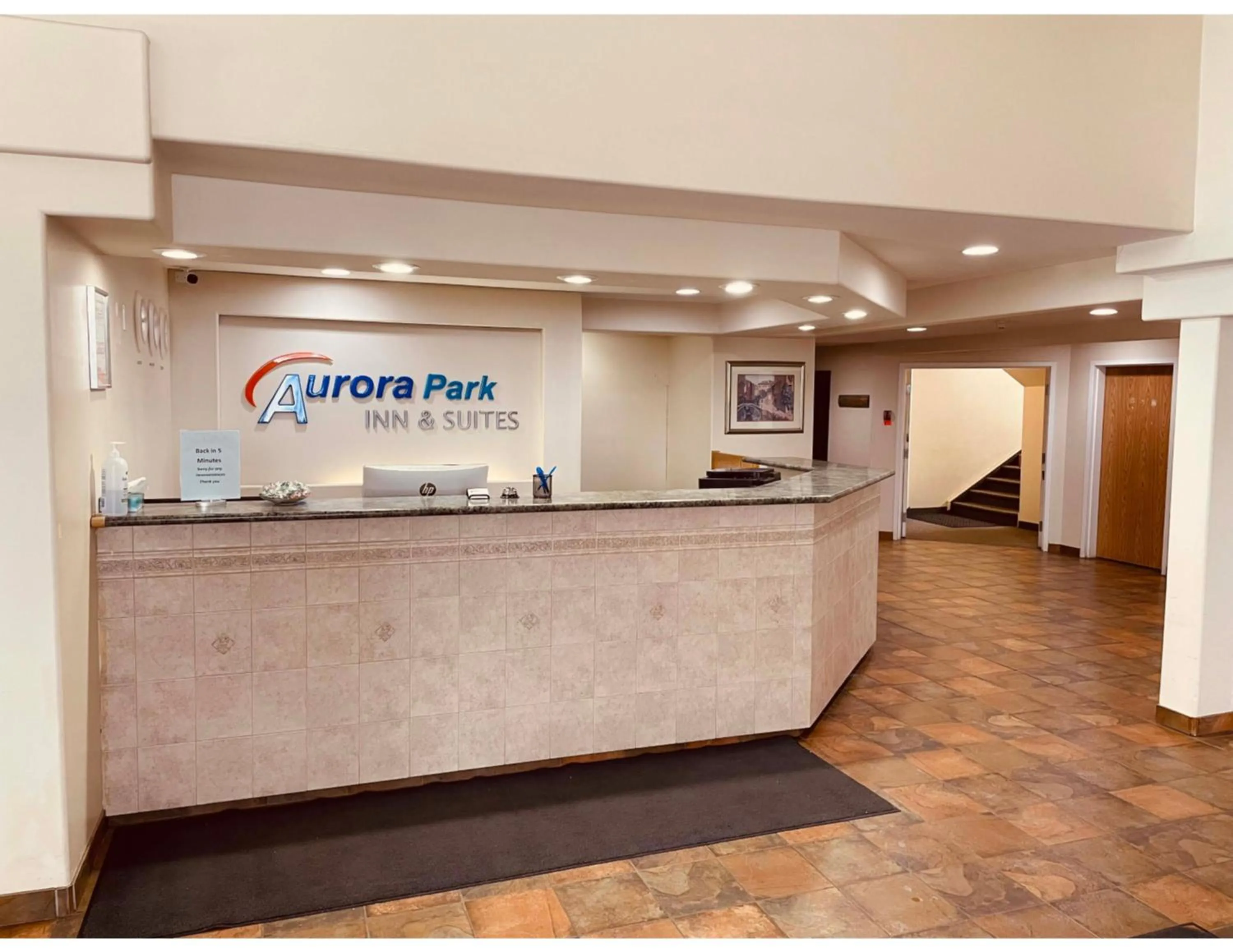Lobby or reception in Aurora Park Inn & Suites