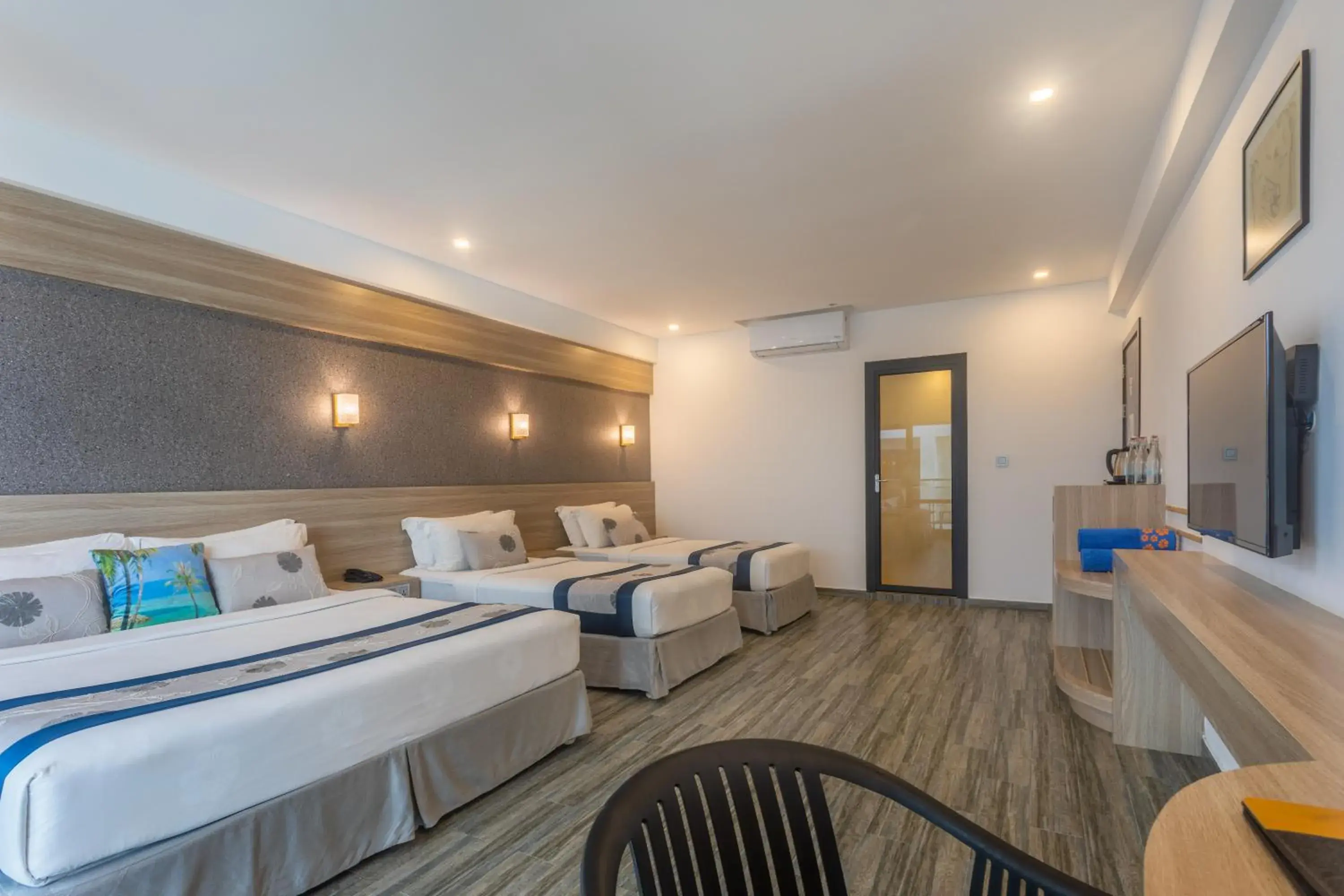 Bed in Kaani Grand Seaview Bed in Kaani Grand Seaview