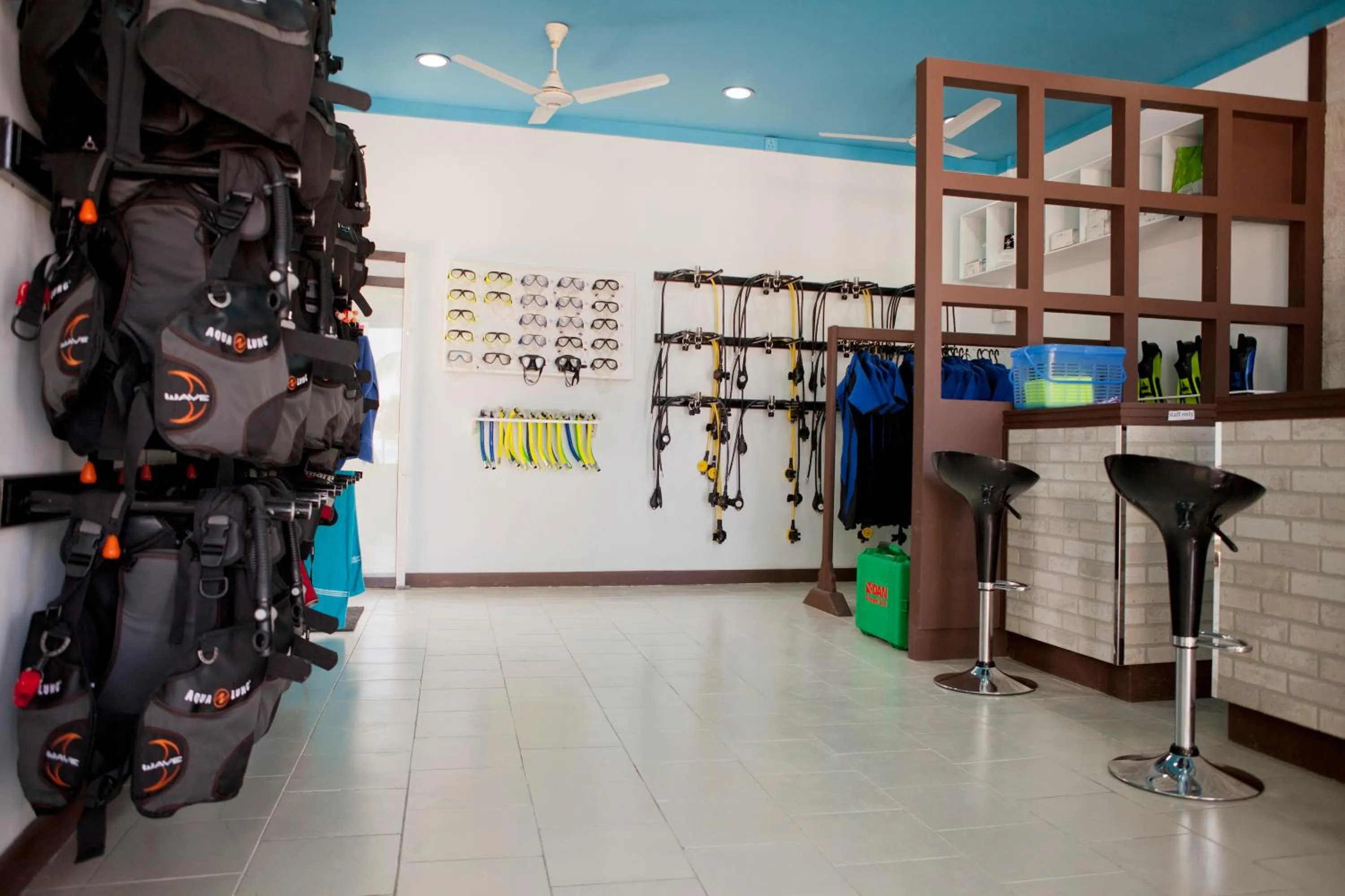 Diving in Kaani Grand Seaview