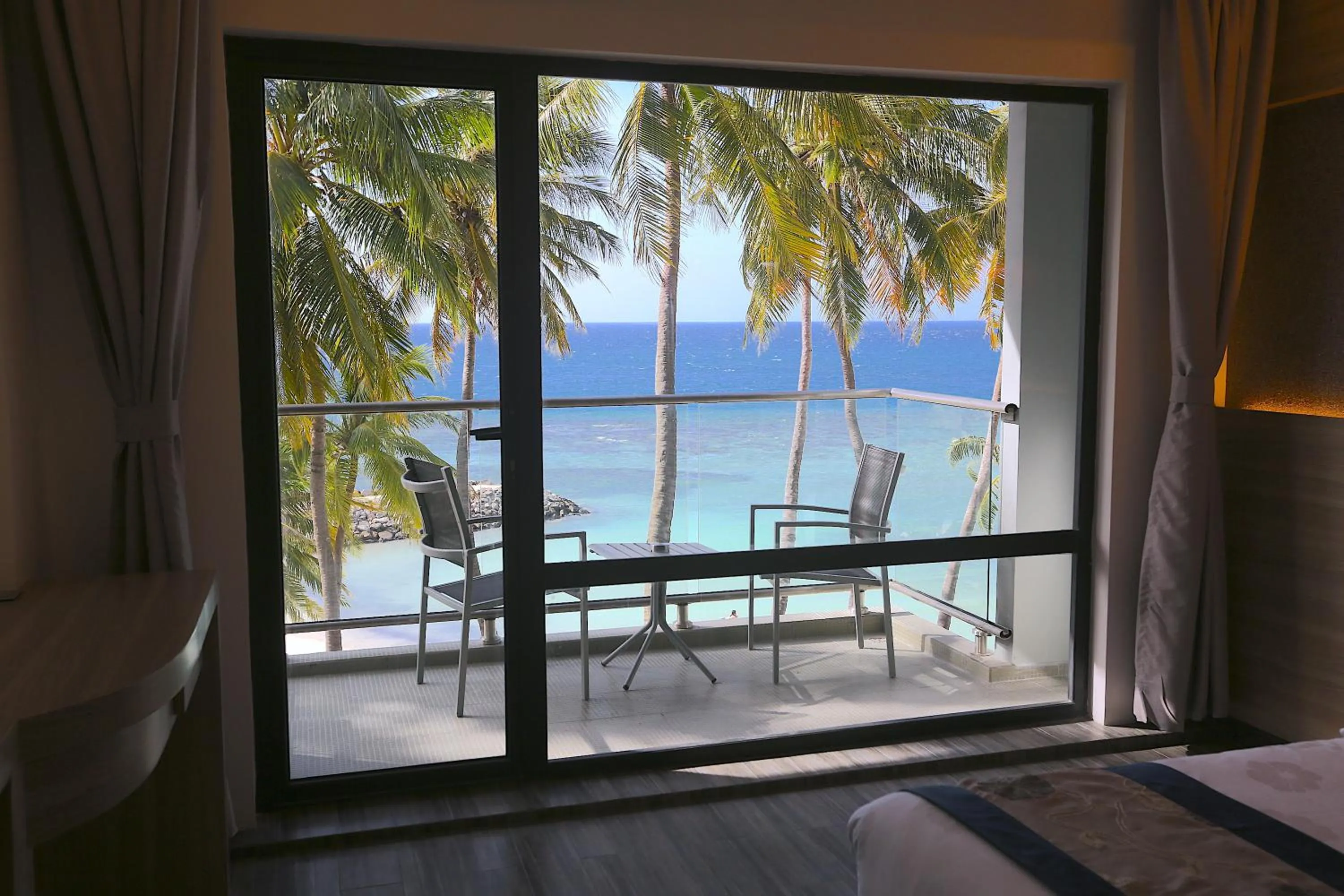 Balcony/Terrace, Bed in Kaani Grand Seaview