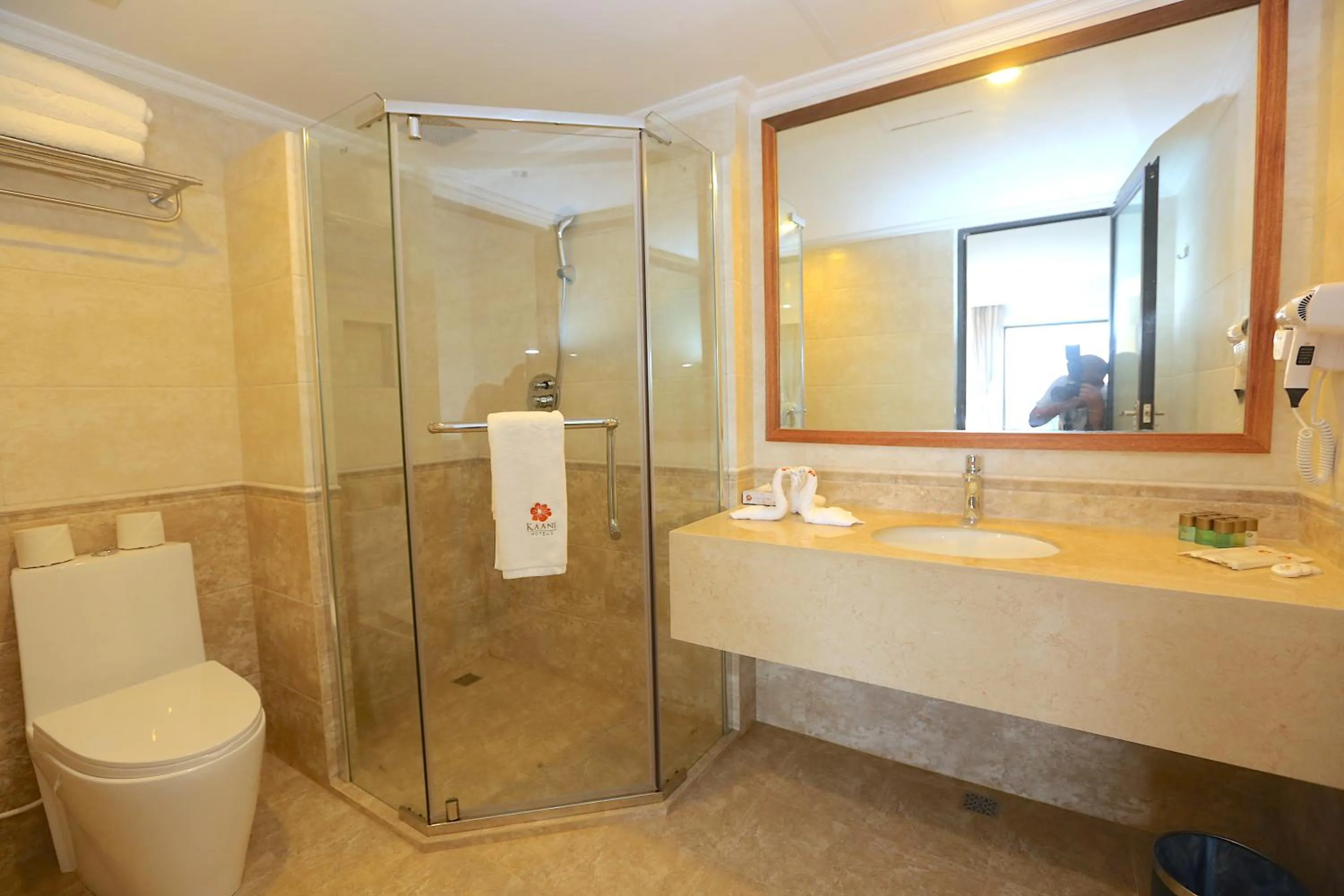 Bathroom in Kaani Grand Seaview