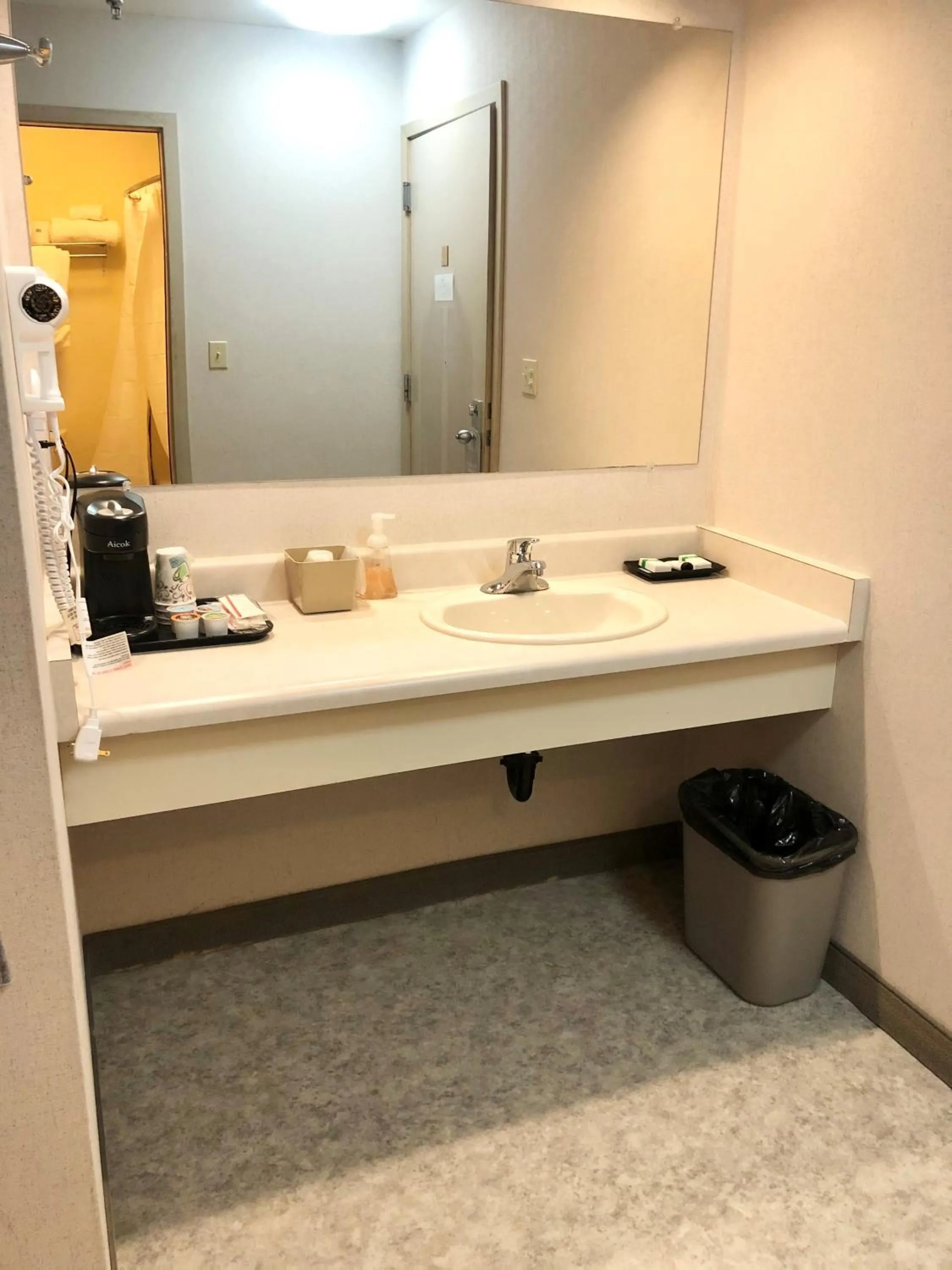 Bathroom in Aurora Denali Lodge