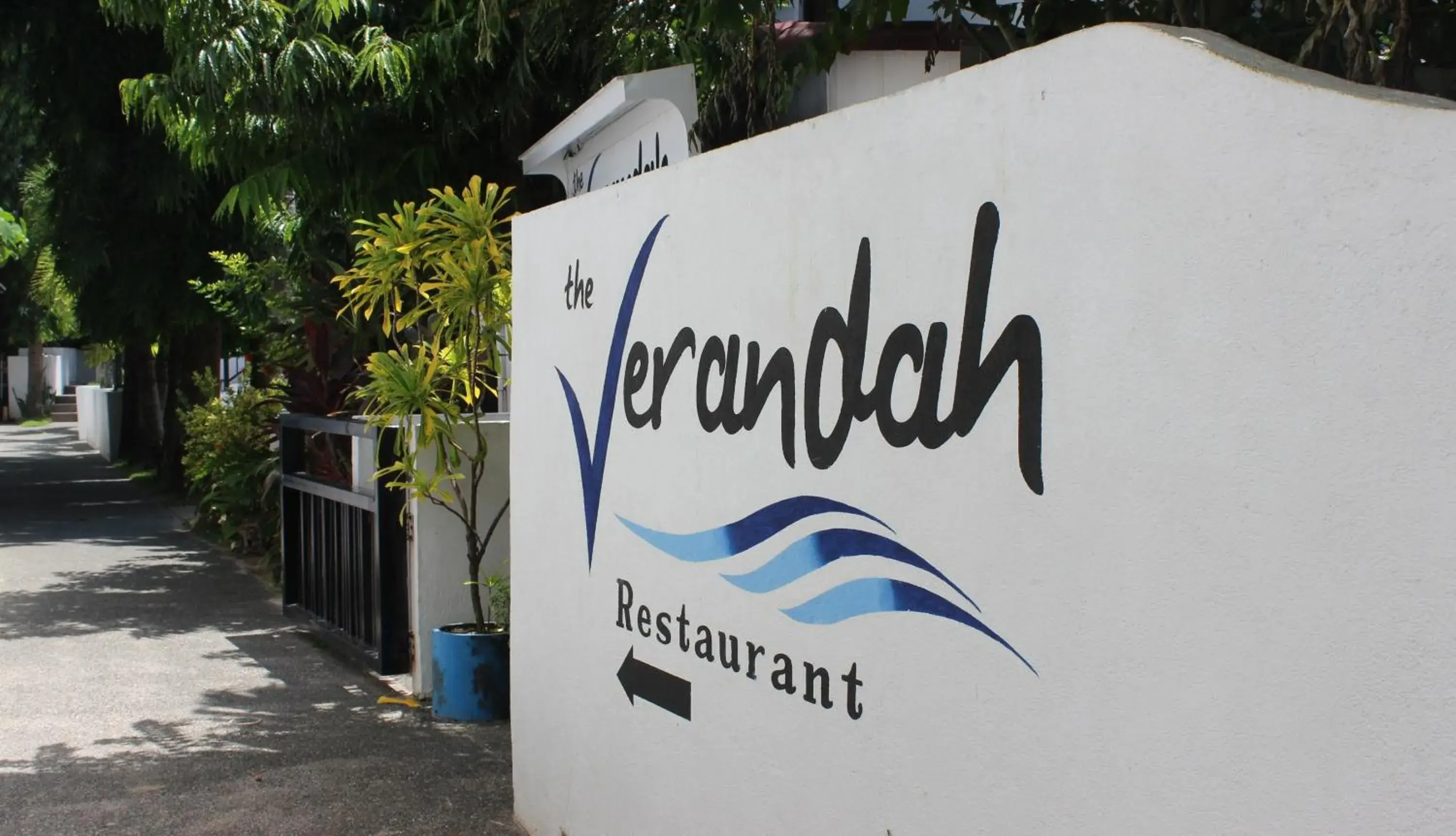 Restaurant/places to eat in Out of the Blue Resort Restaurant/places to eat in Out of the Blue Resort