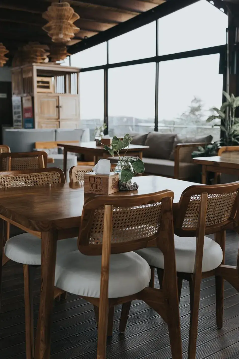 Restaurant/places to eat in MaxOneHotels at Ubud - CHSE Certified Restaurant/places to eat in MaxOneHotels at Ubud - CHSE Certified