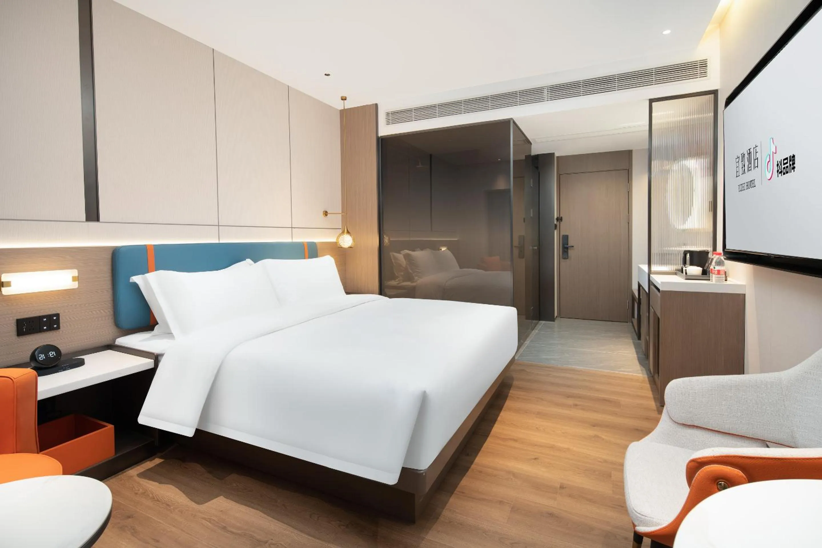 Photo of the whole room, Bed in Yizhi Hotel - Guangzhou Beijing Road Chenjiaxuan Subway Station