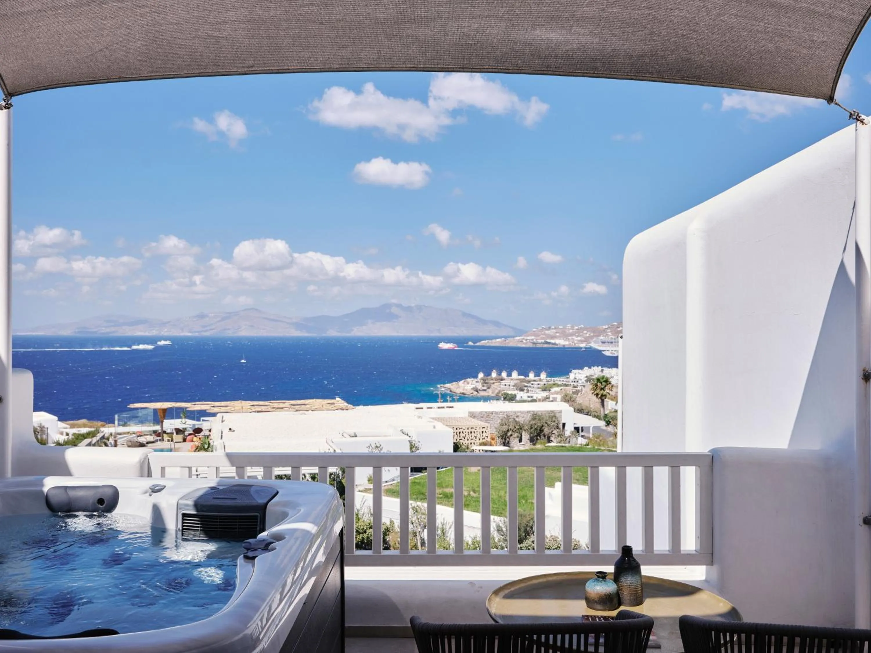 Sea view in Myconian Naia - Preferred Hotels & Resorts