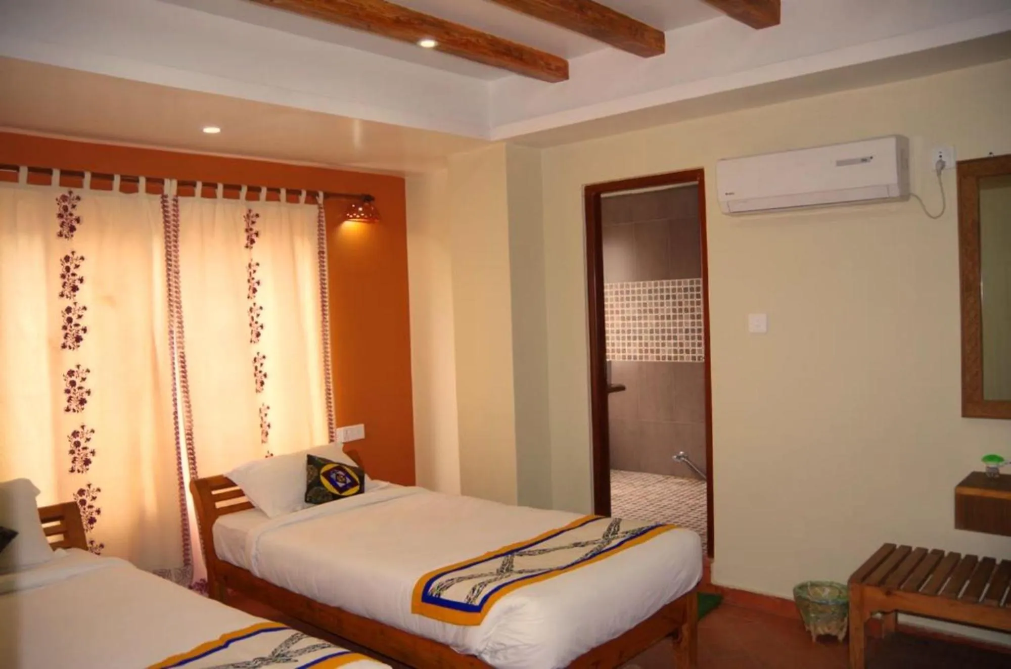 Steam room, Bed in The Exotic House