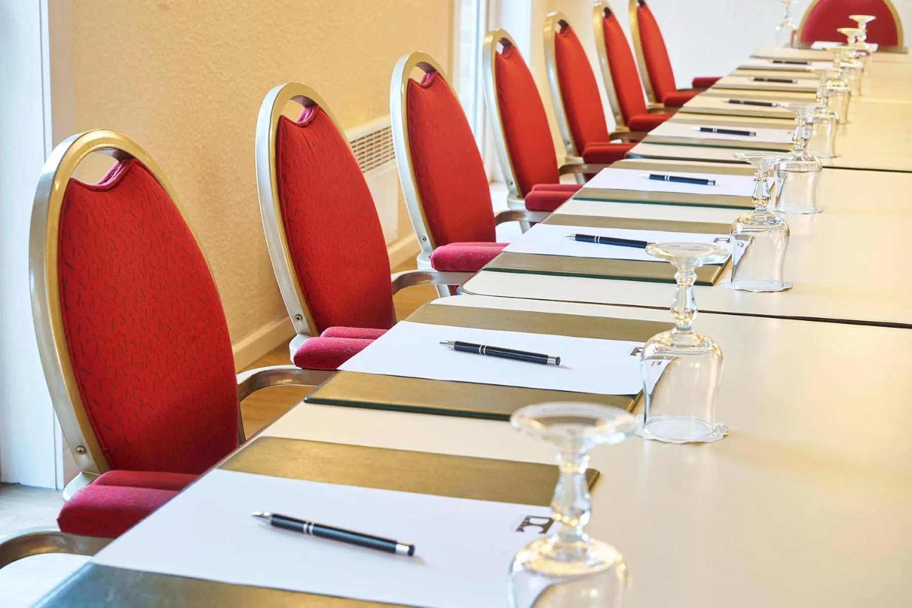 Restaurant/places to eat in DC Hotel & Restaurant Brussels South