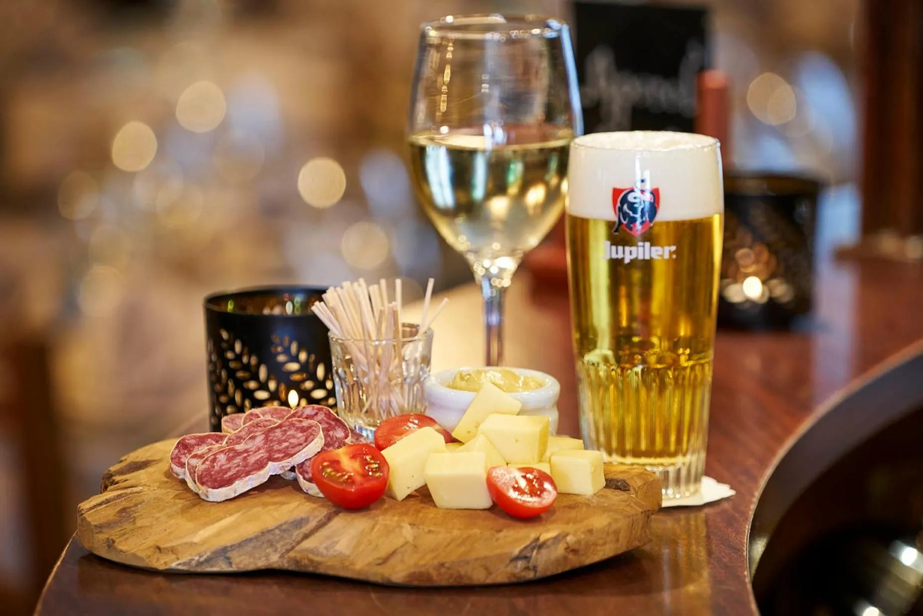 Food and drinks in DC Hotel & Restaurant Brussels South