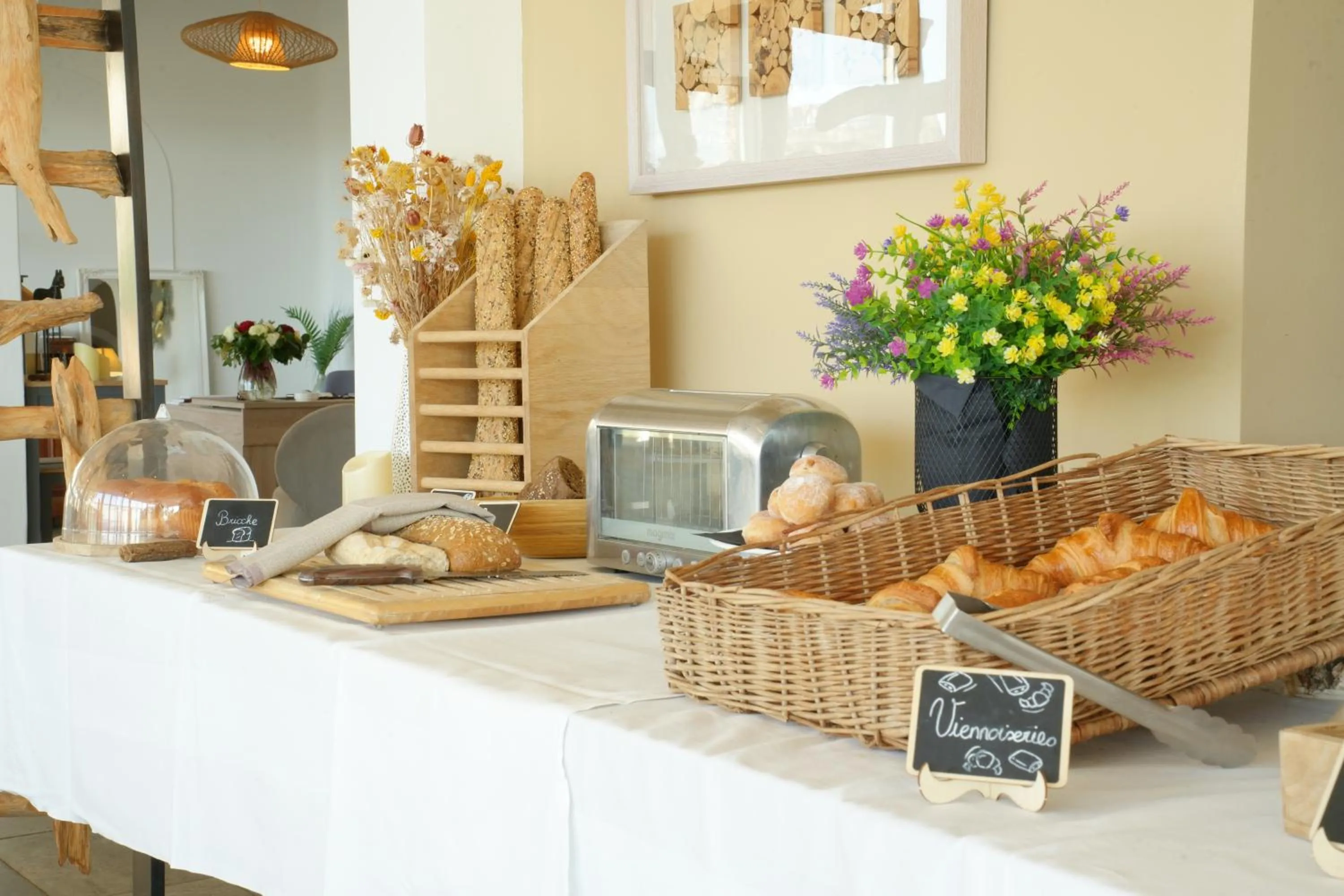 Breakfast in Hotel U Paesolu