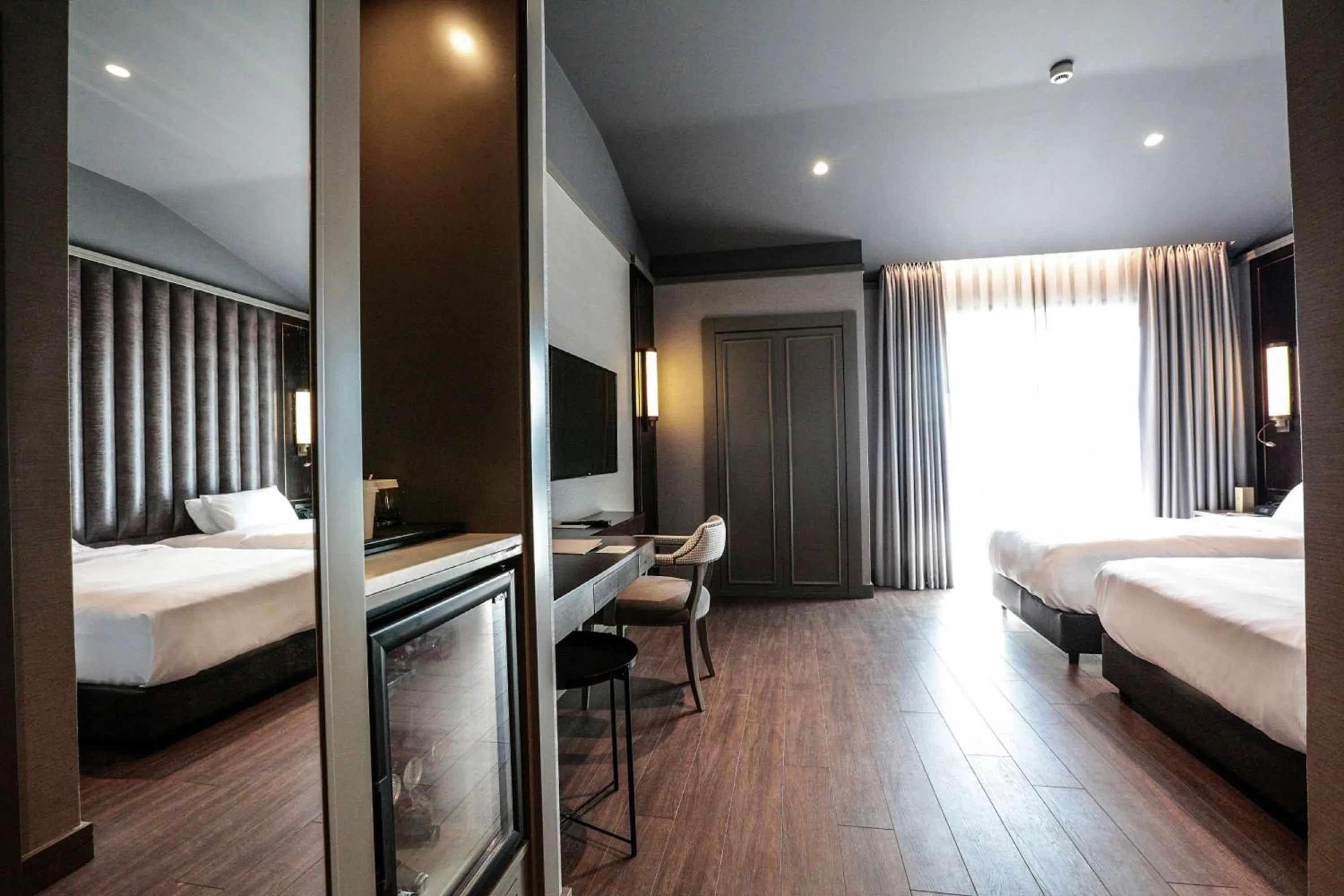 Bedroom, Bed in DoubleTree By Hilton Izmir Airport
